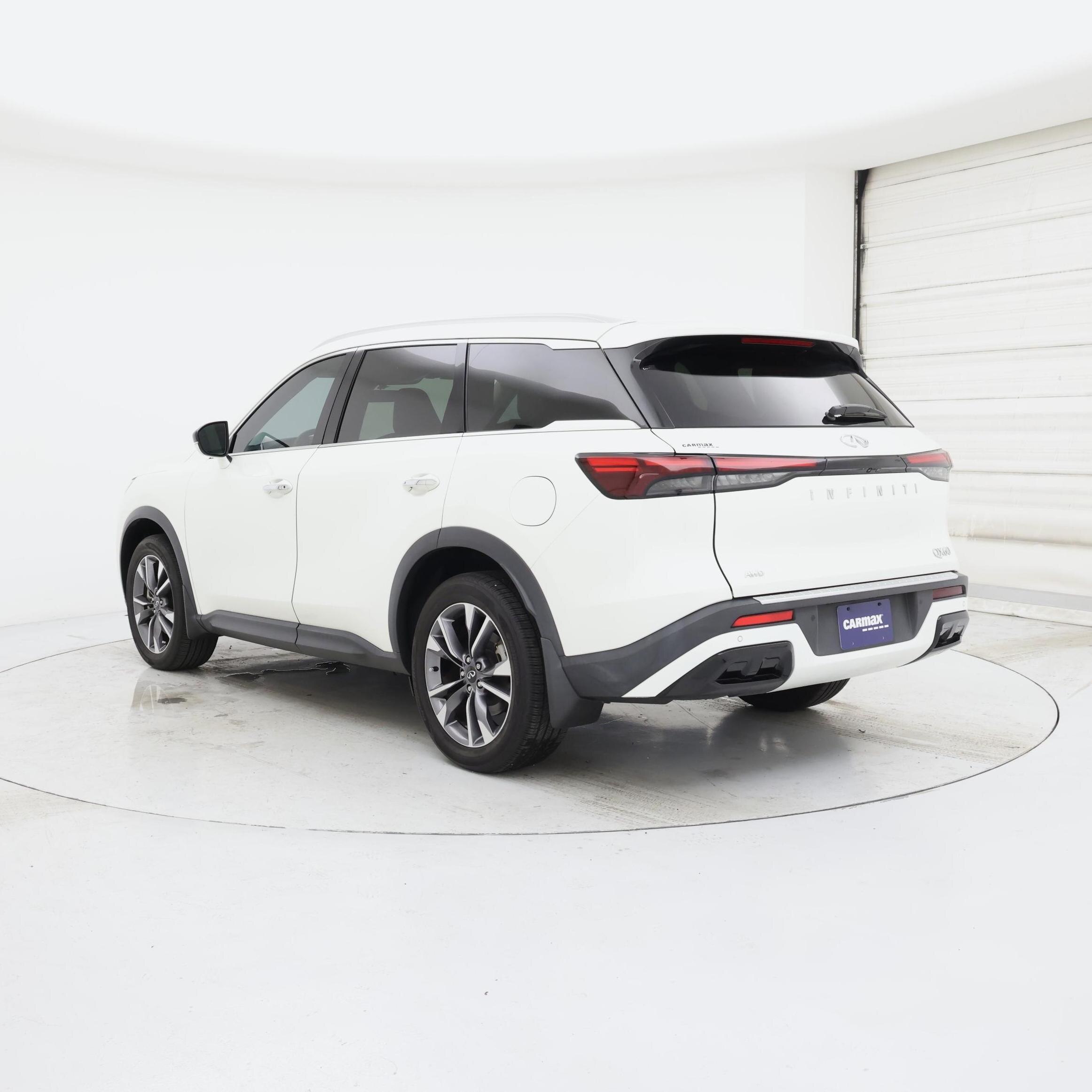 Thumbnail: 2023 INFINITI QX60 - 2