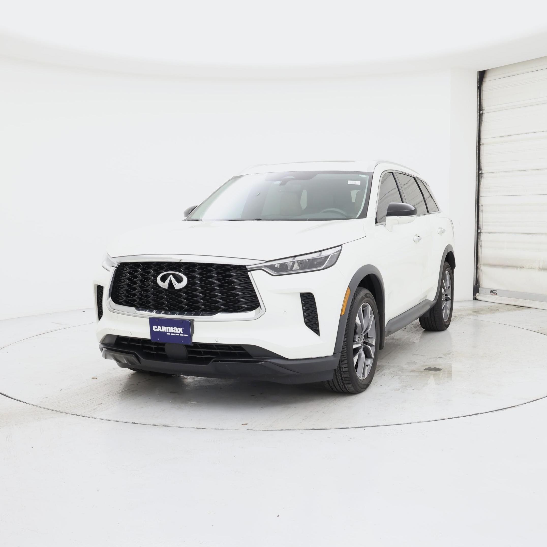 Thumbnail: 2023 INFINITI QX60 - 4