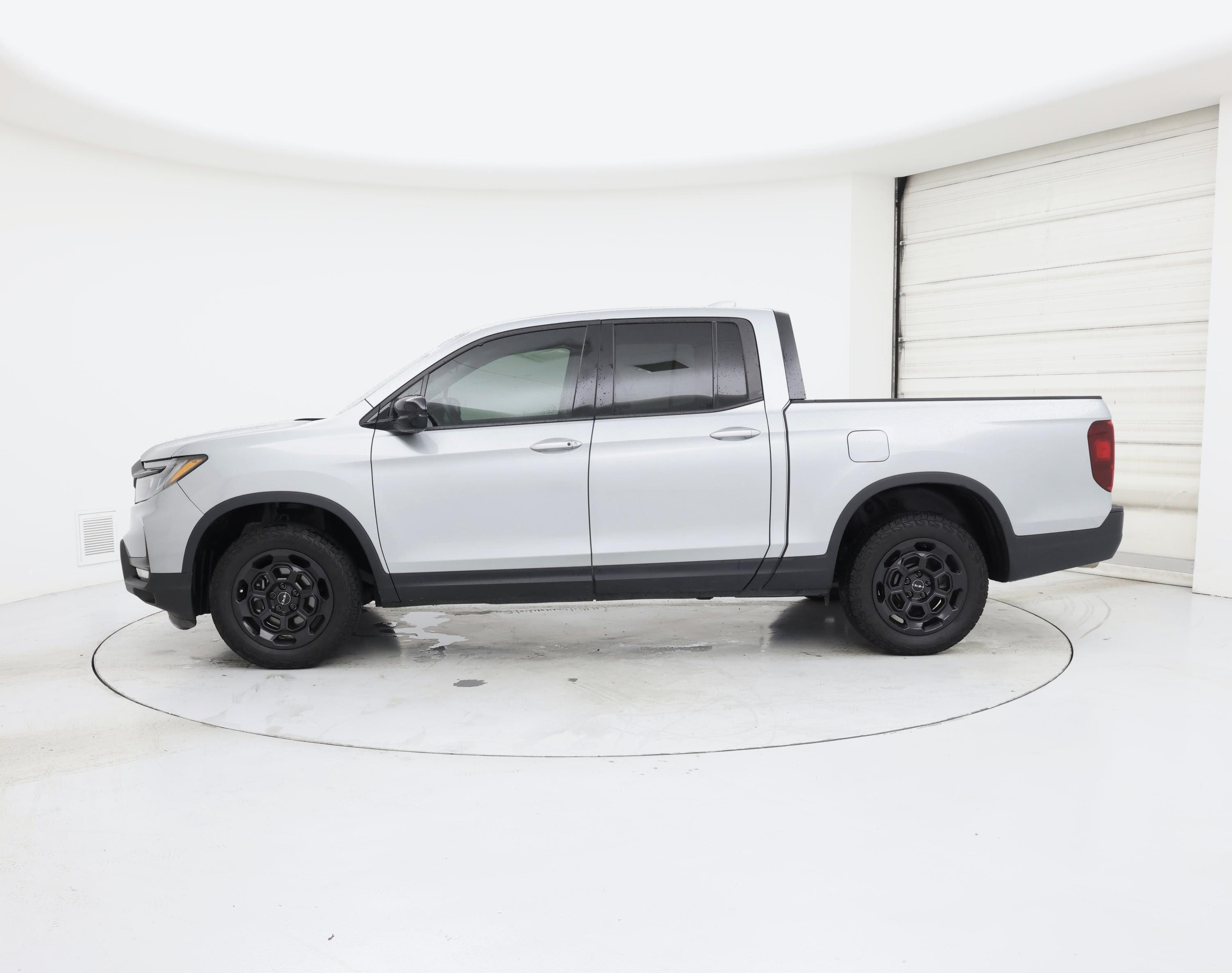 Thumbnail: 2025 Honda Ridgeline - 3