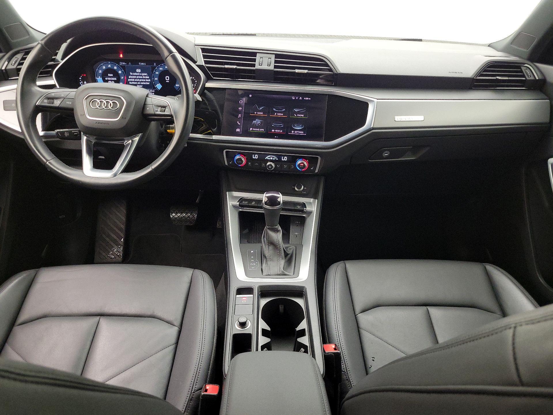 Thumbnail: 2022 Audi Q3 - 9
