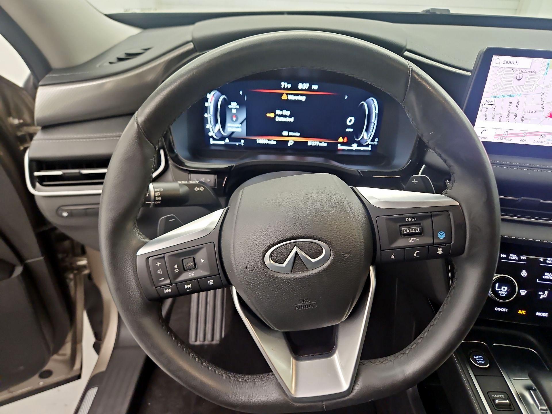 Thumbnail: 2023 INFINITI QX60 - 10