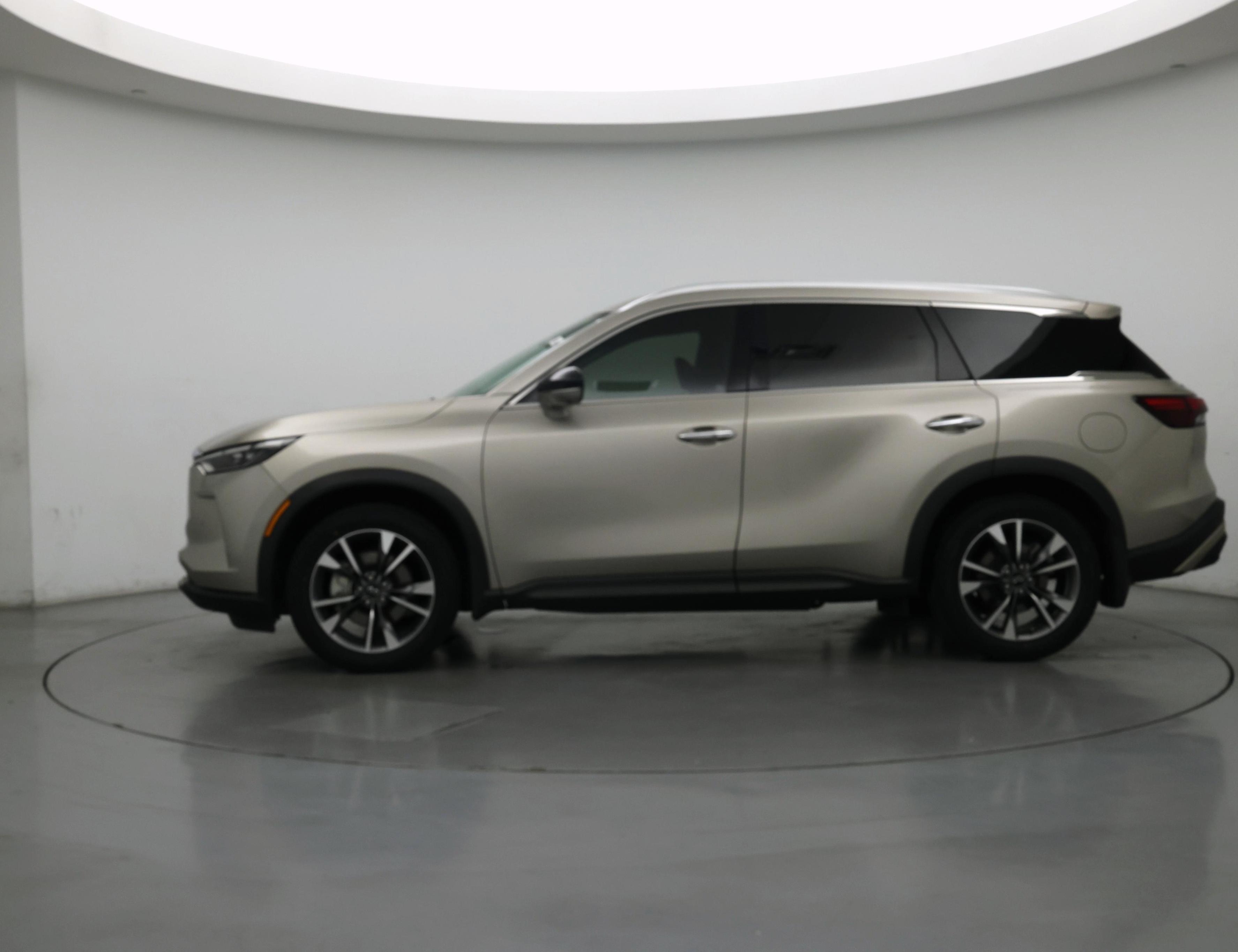 Thumbnail: 2023 INFINITI QX60 - 3