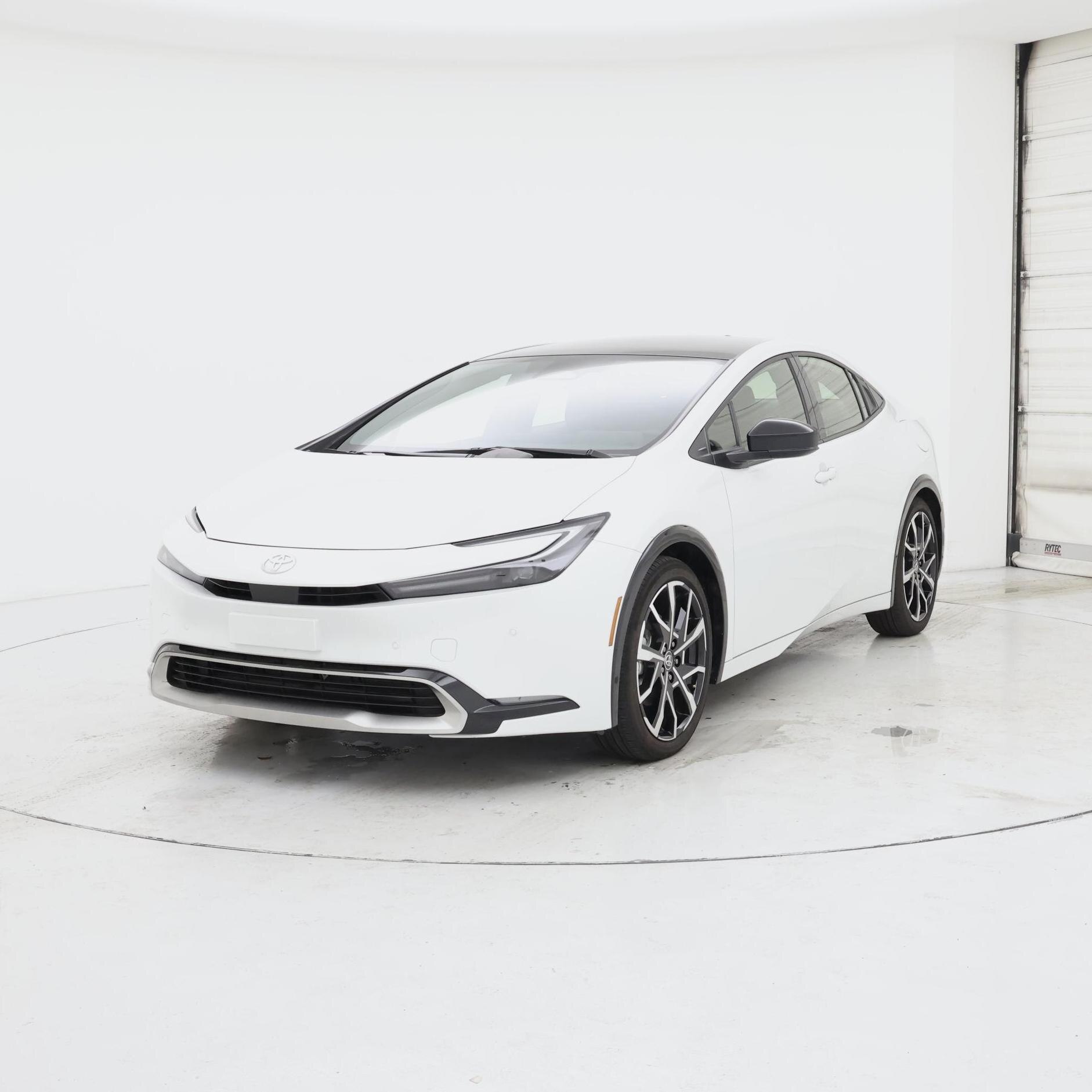 Thumbnail: 2024 Toyota Prius Prime - 4