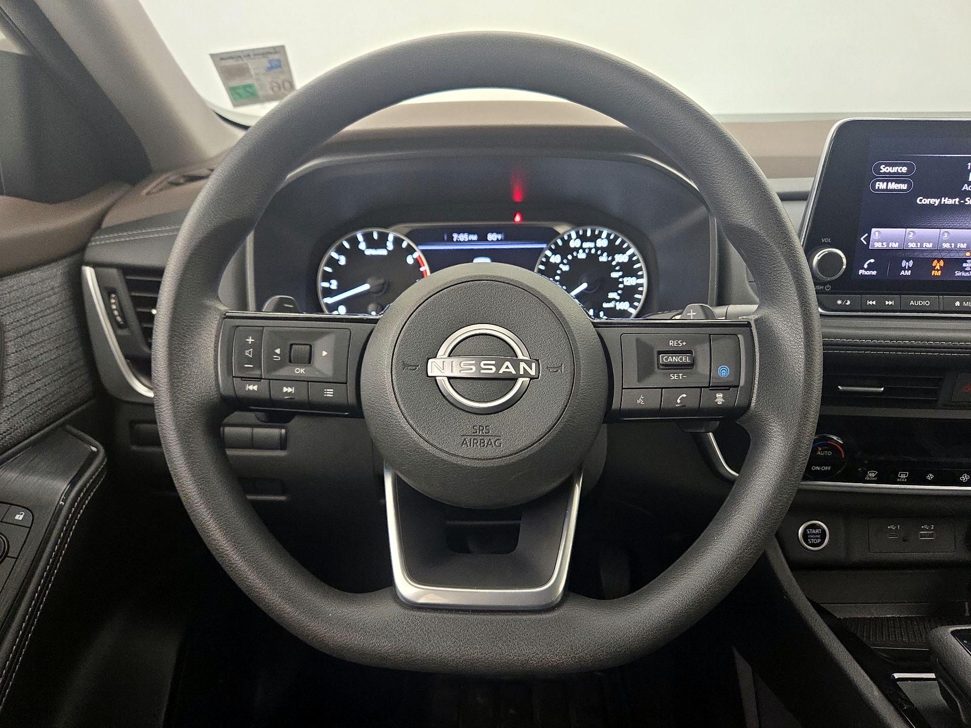 Thumbnail: 2023 Nissan Rogue - 10