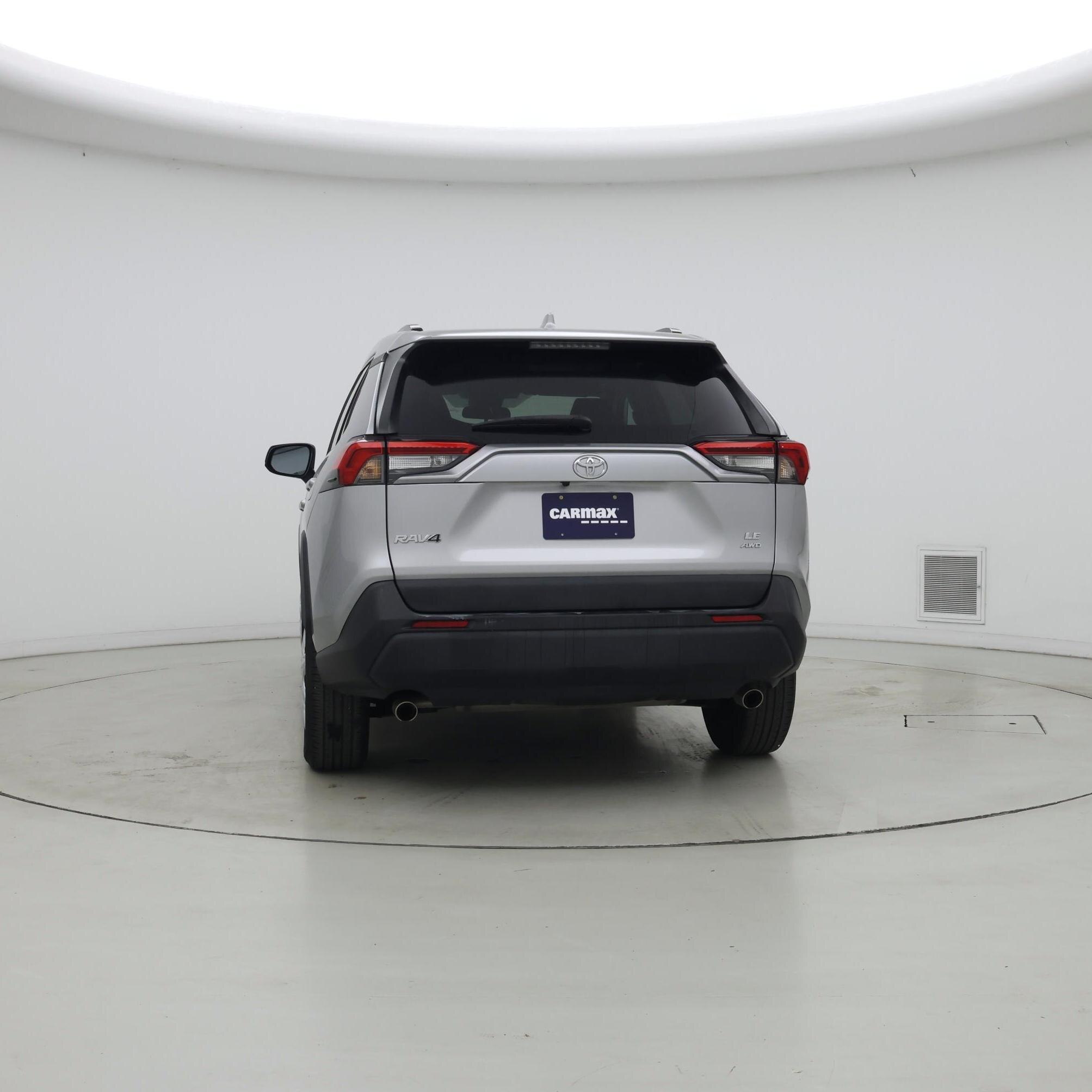 Thumbnail: 2021 Toyota RAV4 - 6