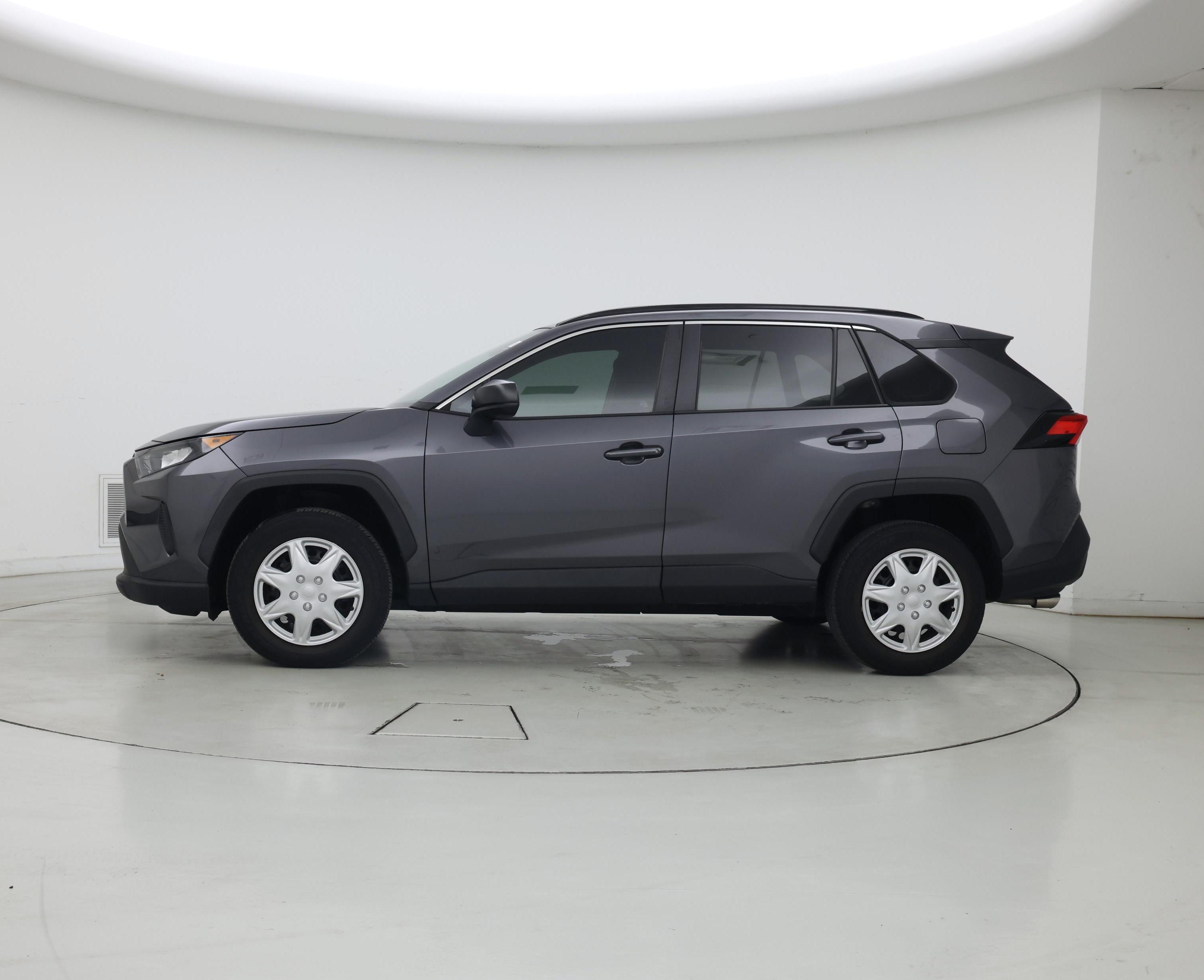 Thumbnail: 2021 Toyota RAV4 - 3