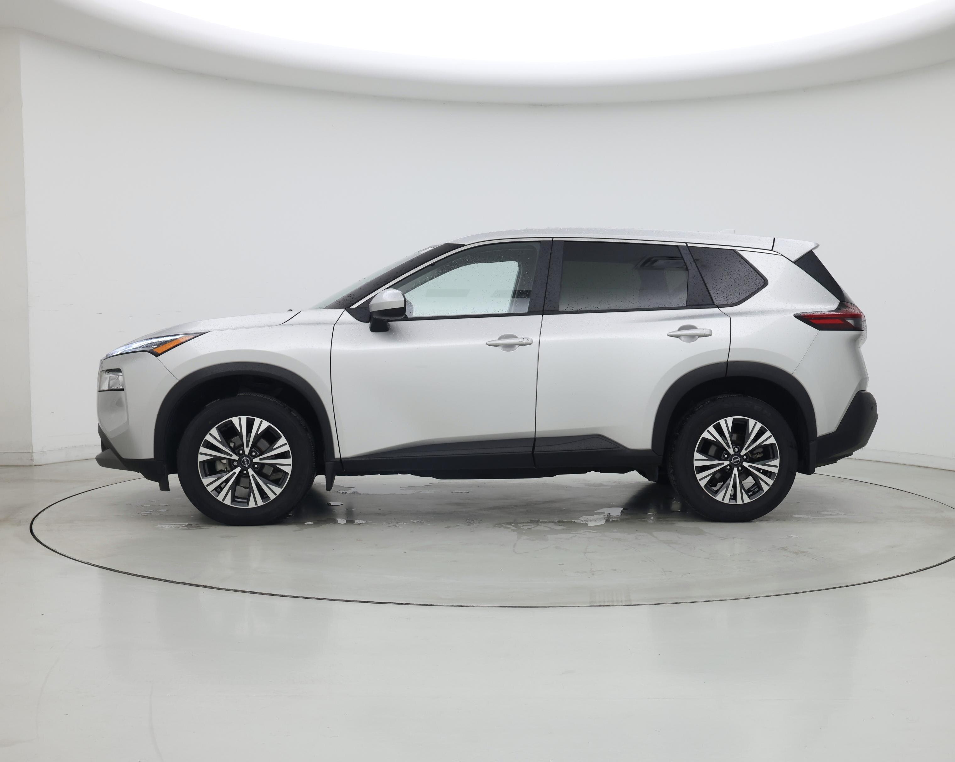 Thumbnail: 2023 Nissan Rogue - 3