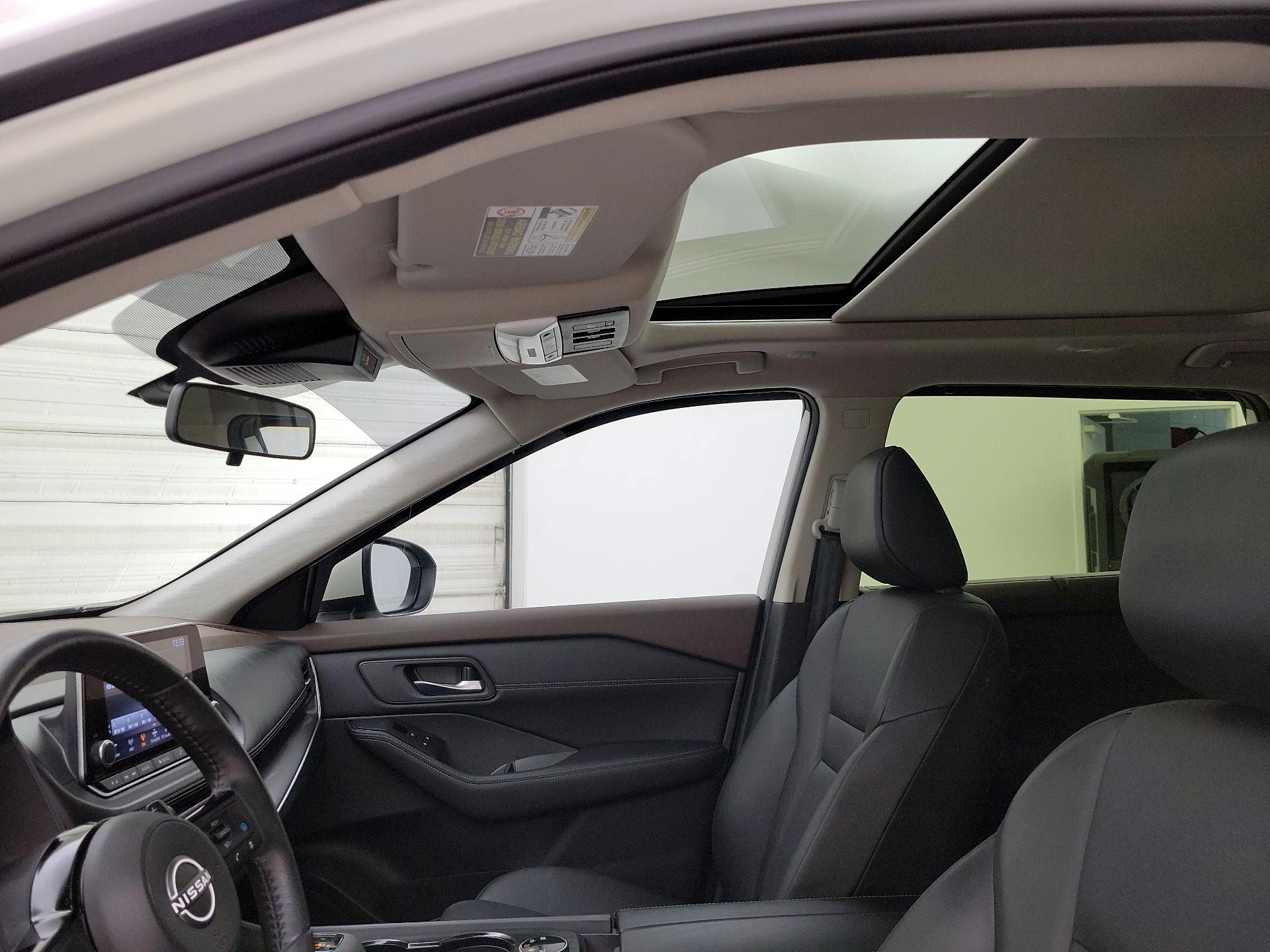 Thumbnail: 2023 Nissan Rogue - 19