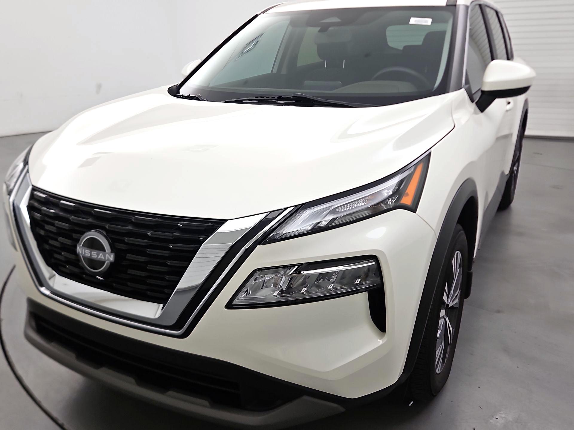Thumbnail: 2023 Nissan Rogue - 3