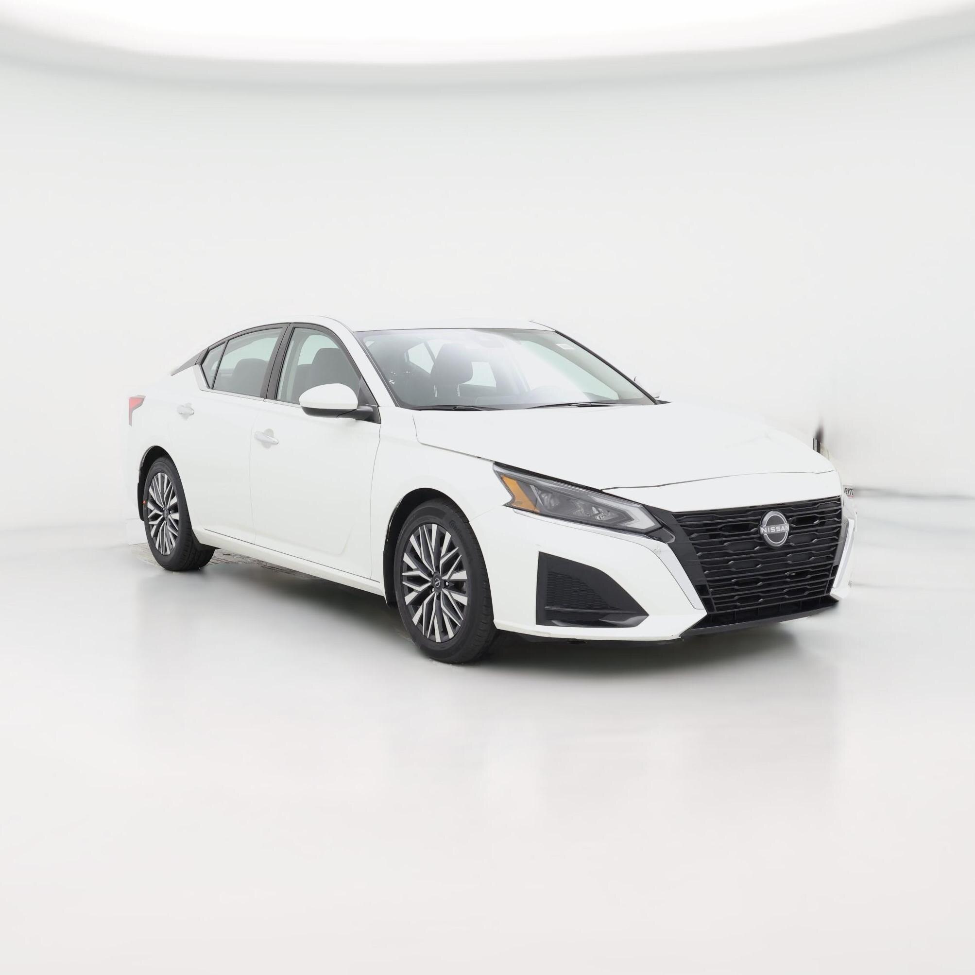 Thumbnail: 2023 Nissan Altima - 1