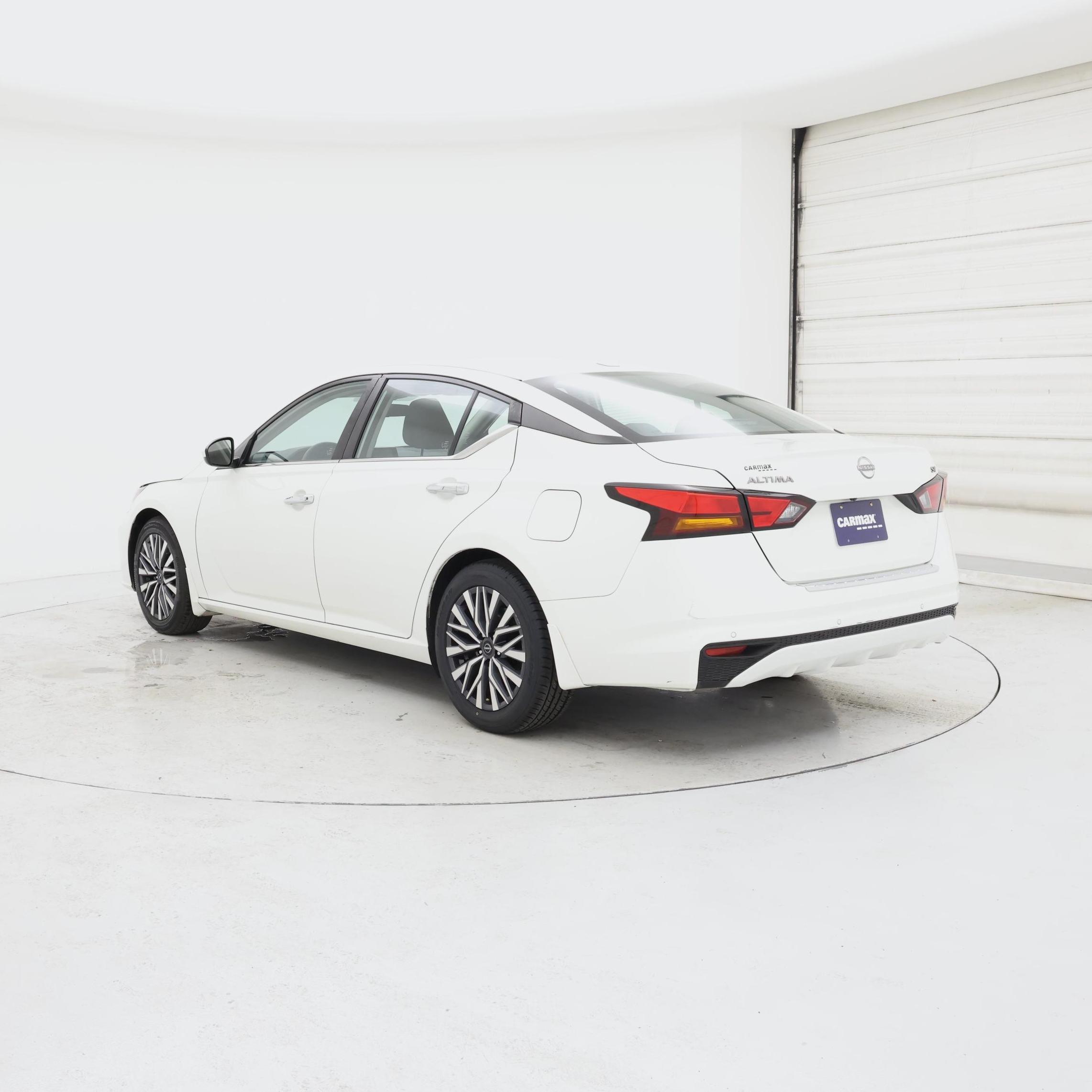 Thumbnail: 2023 Nissan Altima - 2