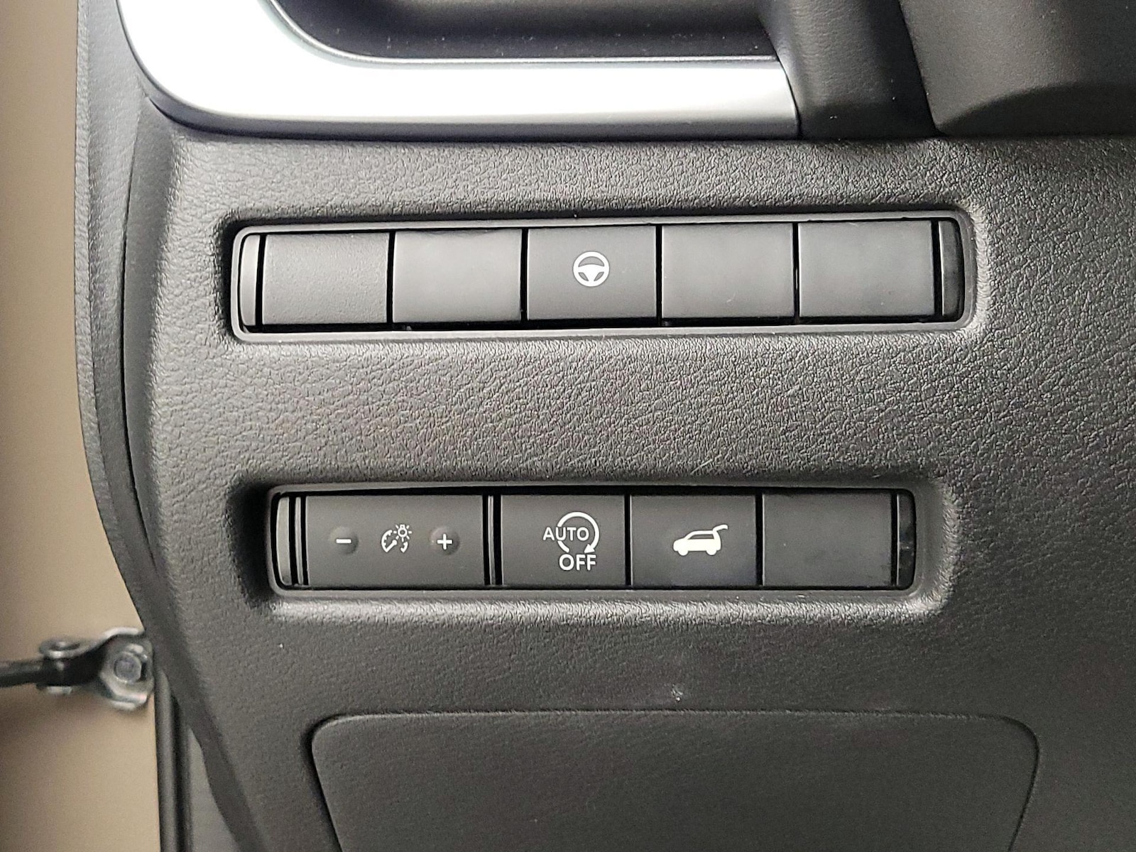 2024 Nissan Rogue SV - Photo 14