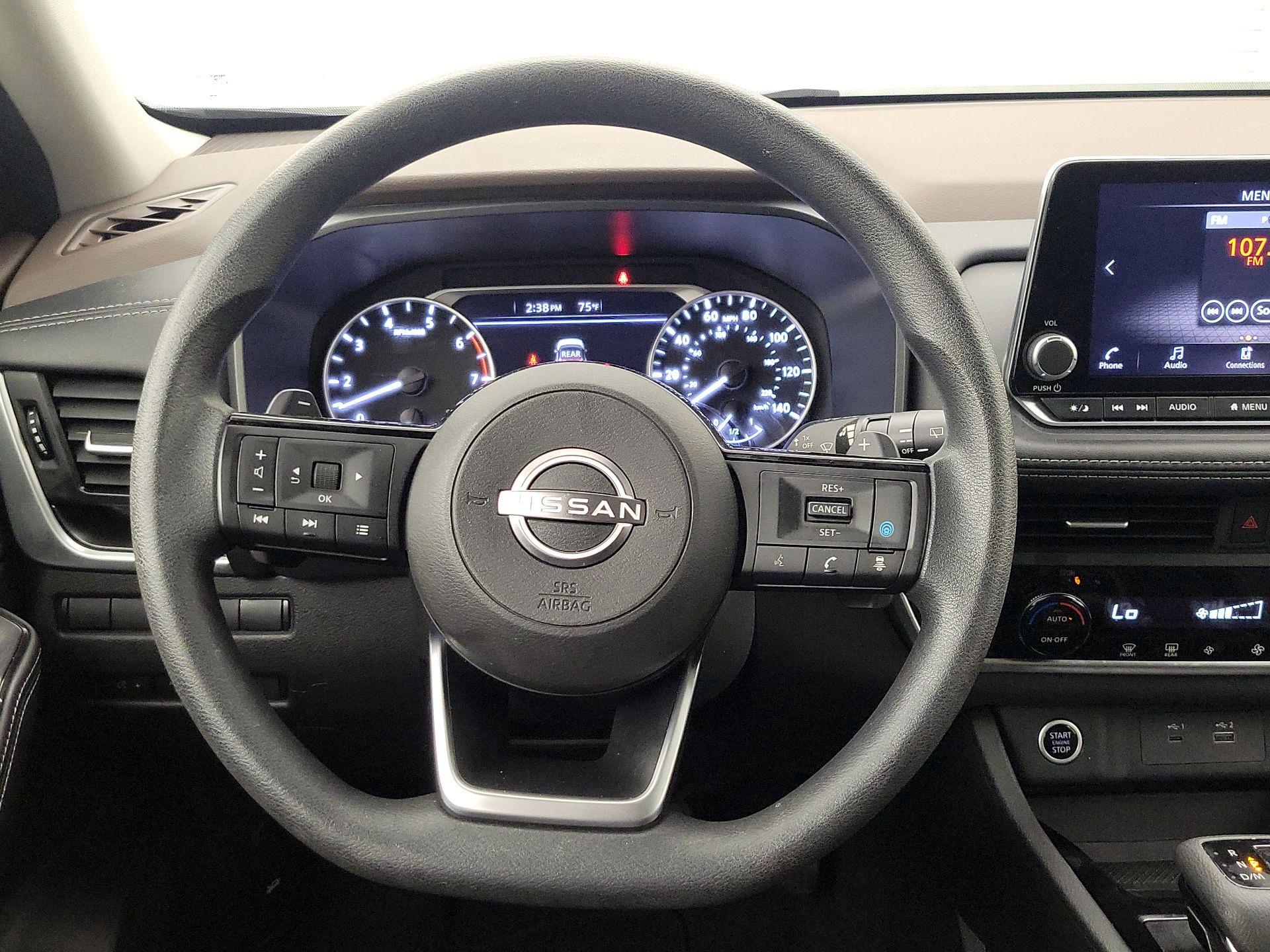 Thumbnail: 2023 Nissan Rogue - 10