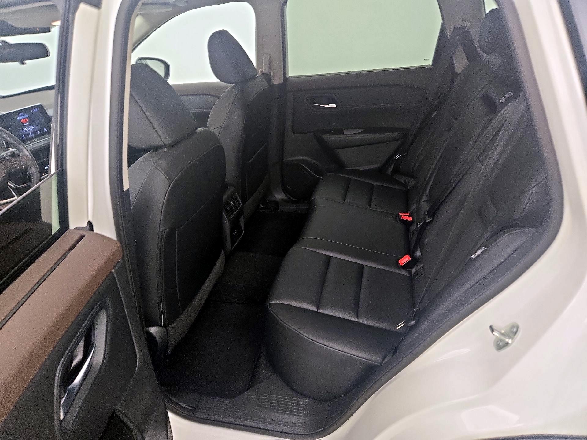 Thumbnail: 2023 Nissan Rogue - 20
