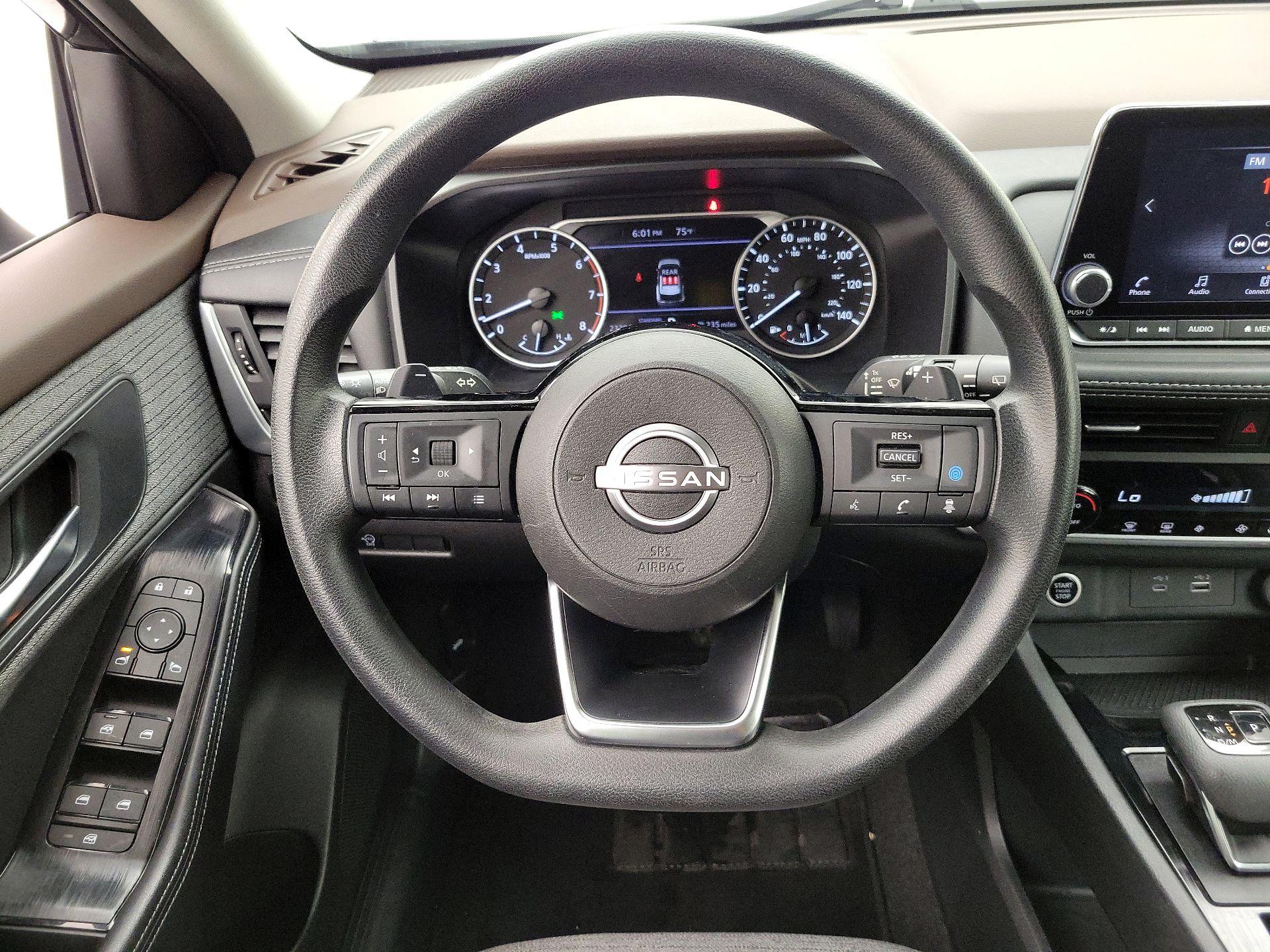 Thumbnail: 2023 Nissan Rogue - 10