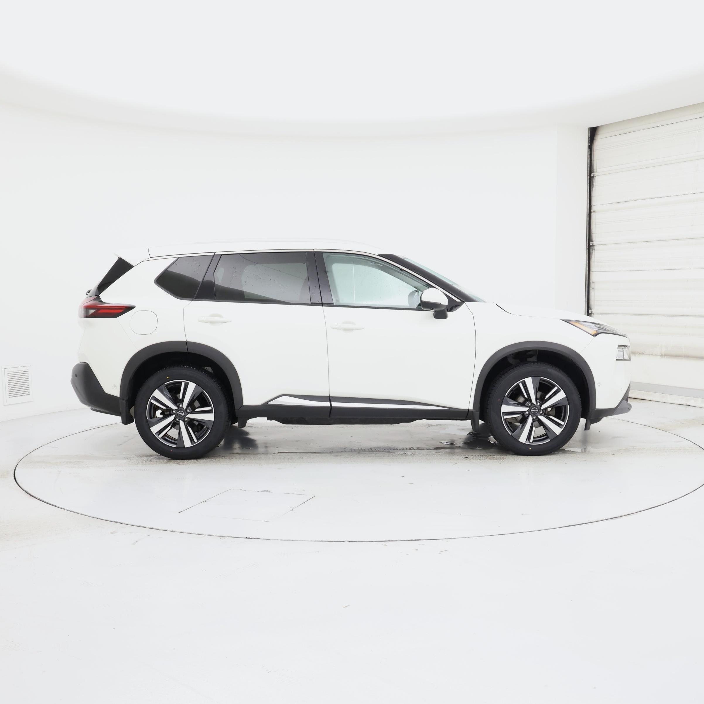 Thumbnail: 2023 Nissan Rogue - 7