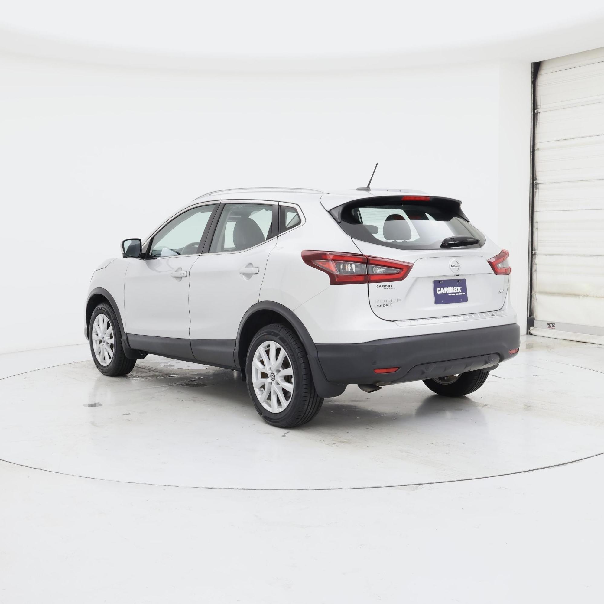Thumbnail: 2022 Nissan Rogue Sport - 2