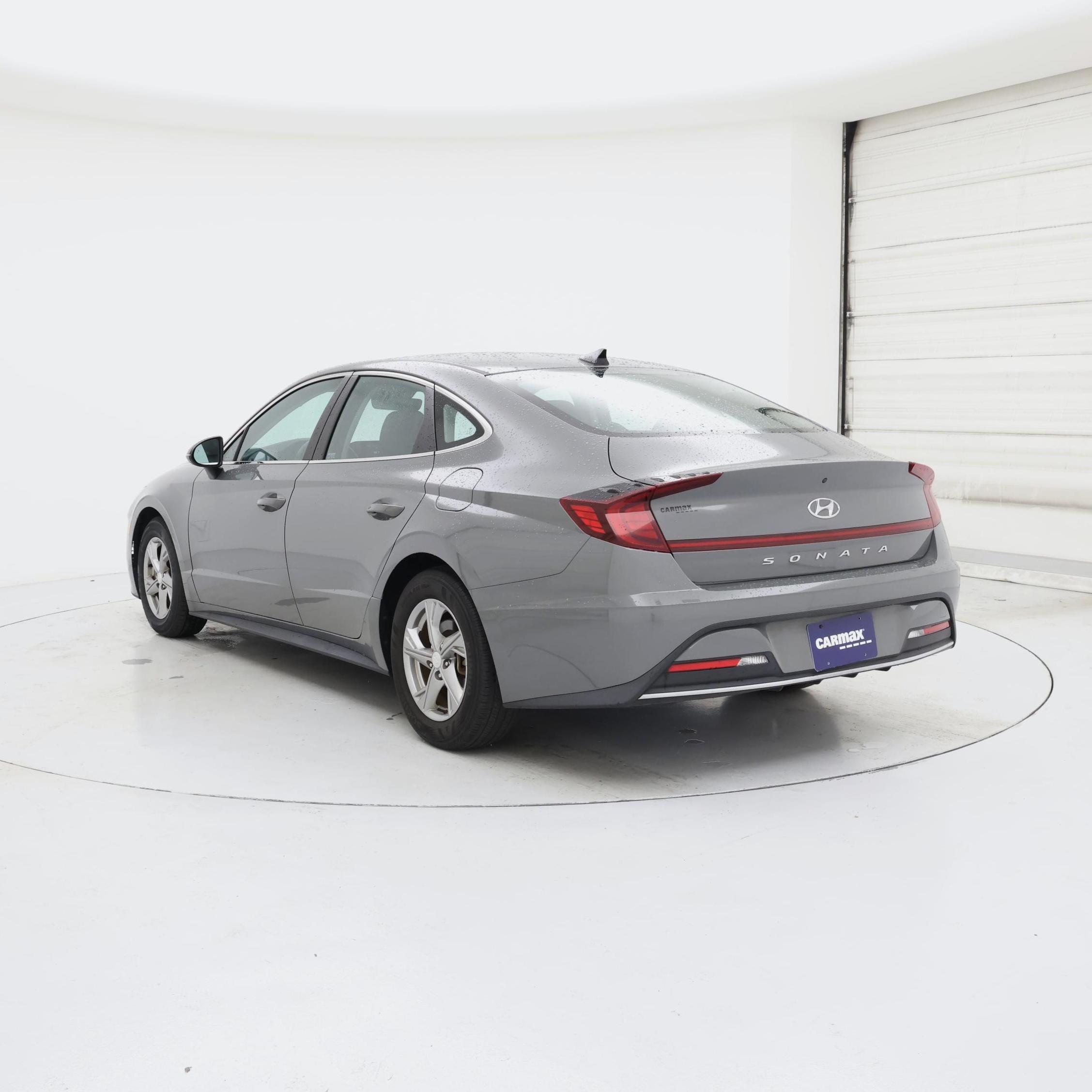 Thumbnail: 2023 Hyundai Sonata - 2