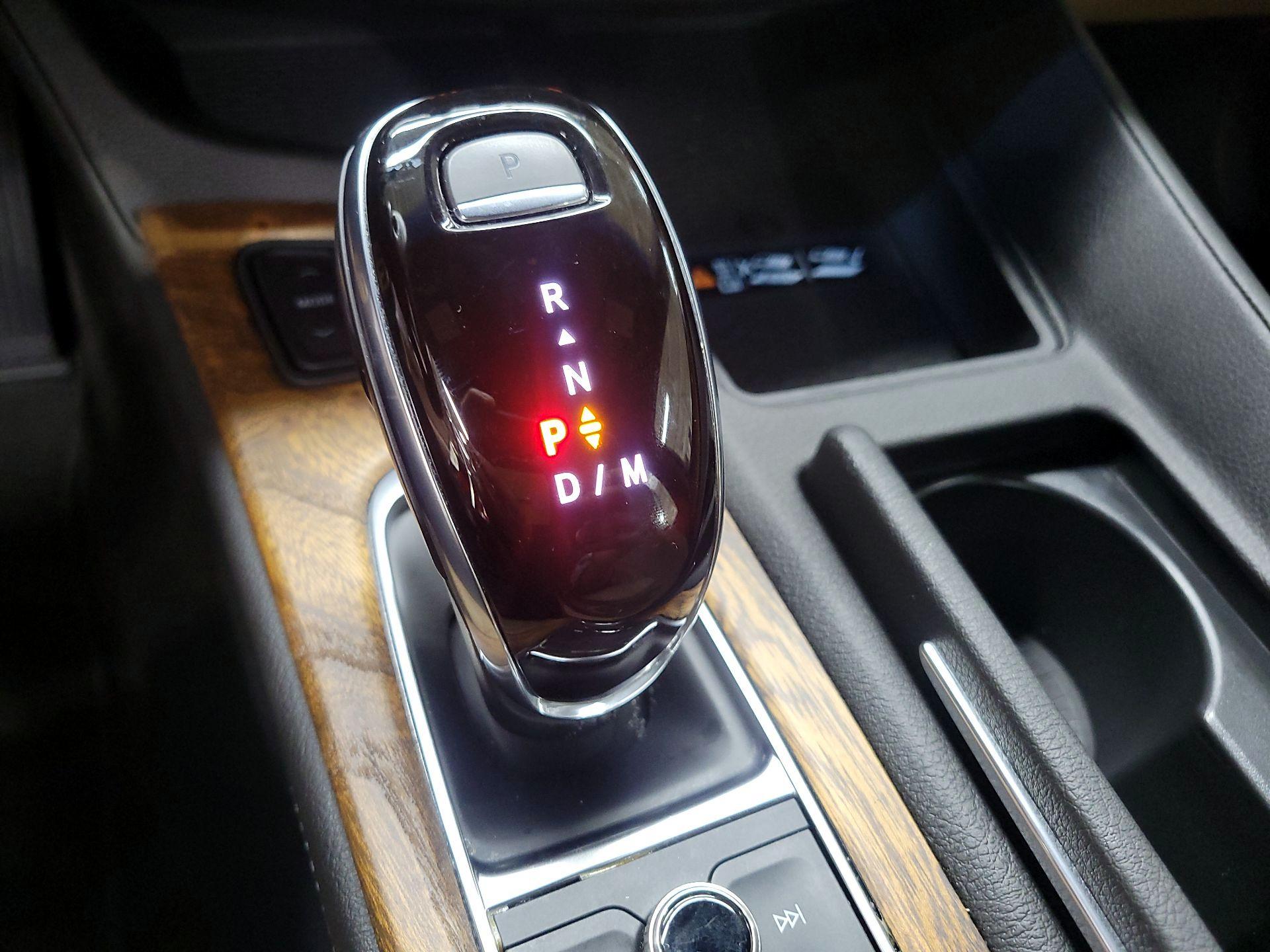 Thumbnail: 2021 Cadillac CT5 - 18