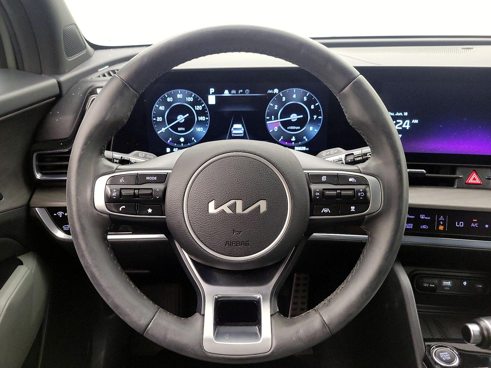 Thumbnail: 2023 Kia Sportage - 10