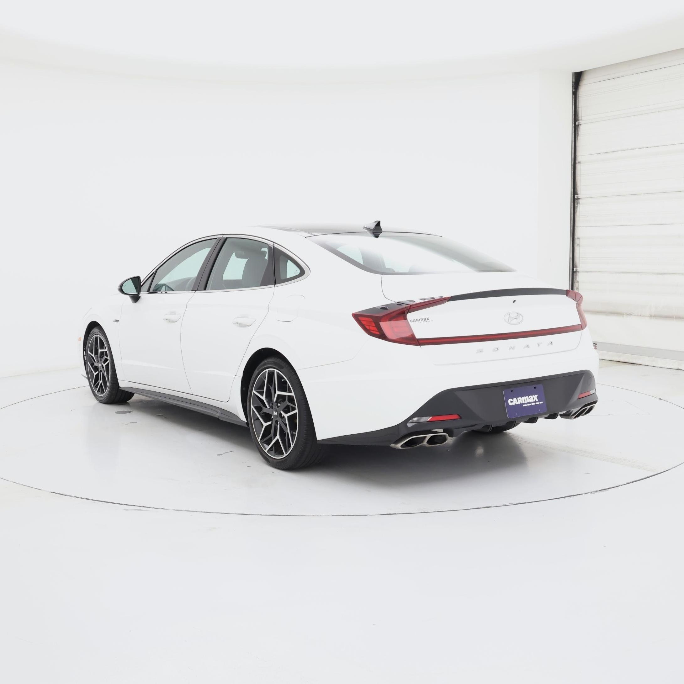 Thumbnail: 2023 Hyundai Sonata - 2