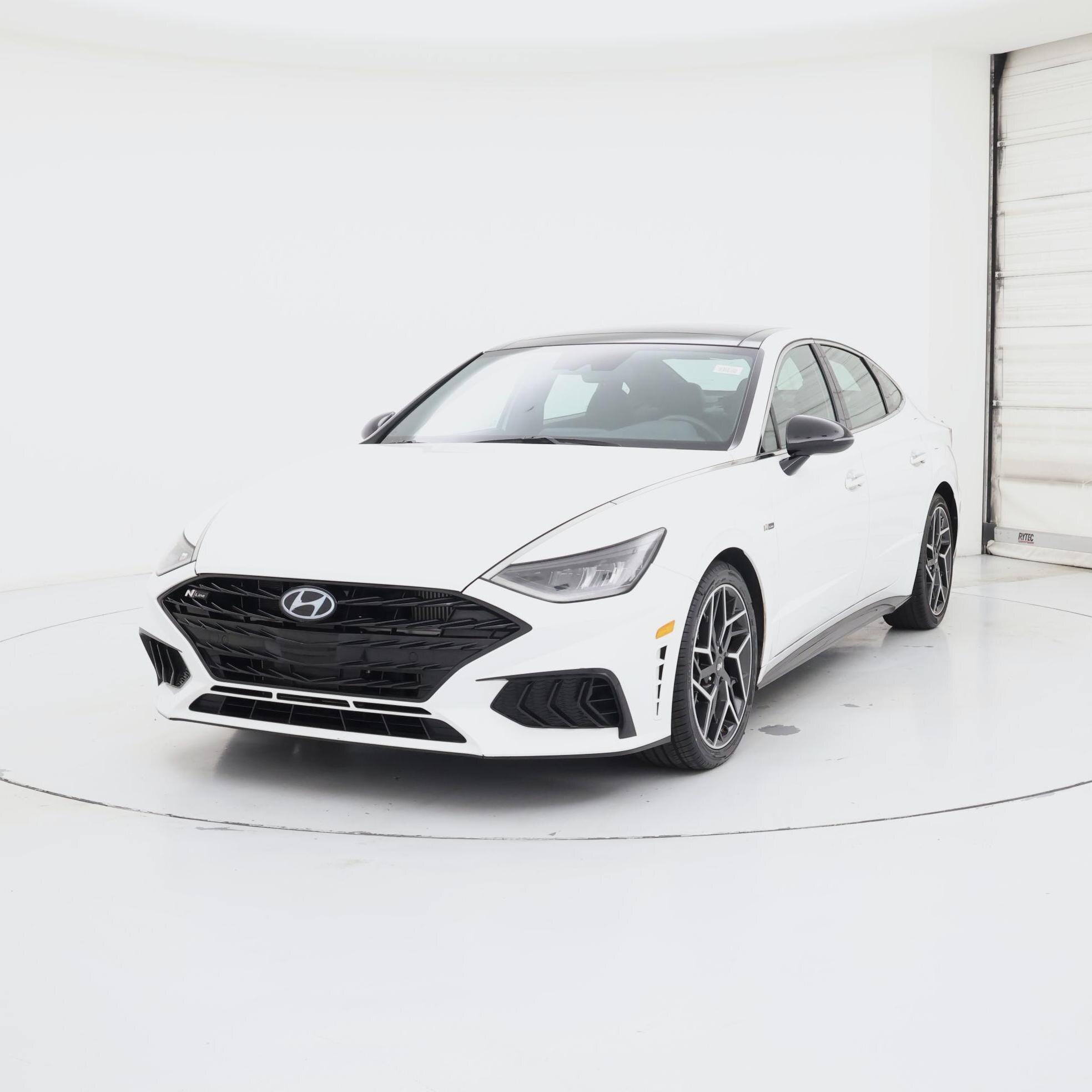 Thumbnail: 2023 Hyundai Sonata - 4