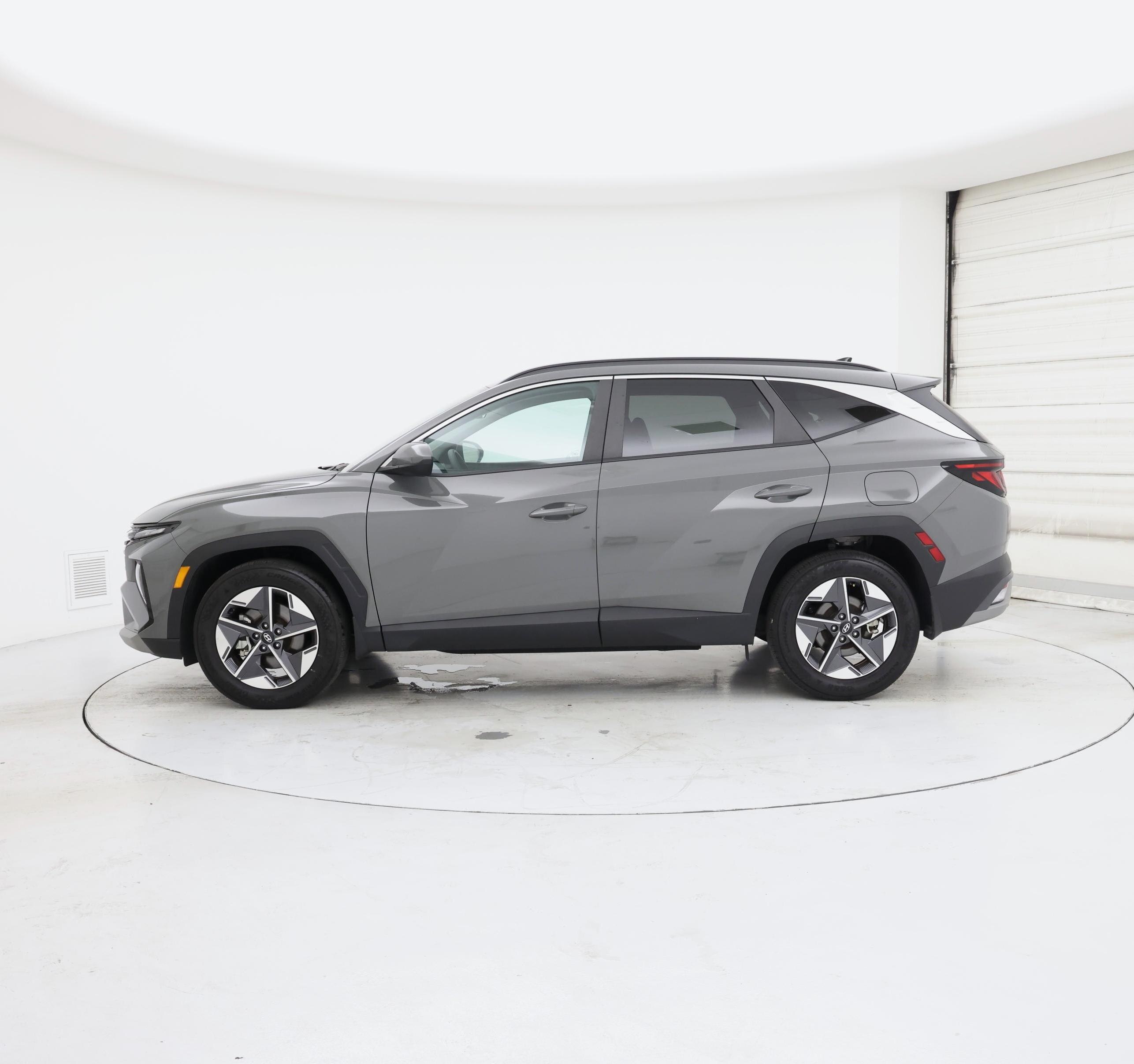 Thumbnail: 2025 Hyundai Tucson - 3