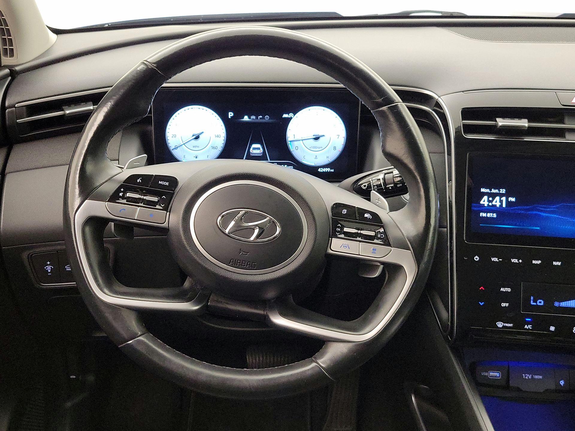 Thumbnail: 2023 Hyundai Tucson - 10