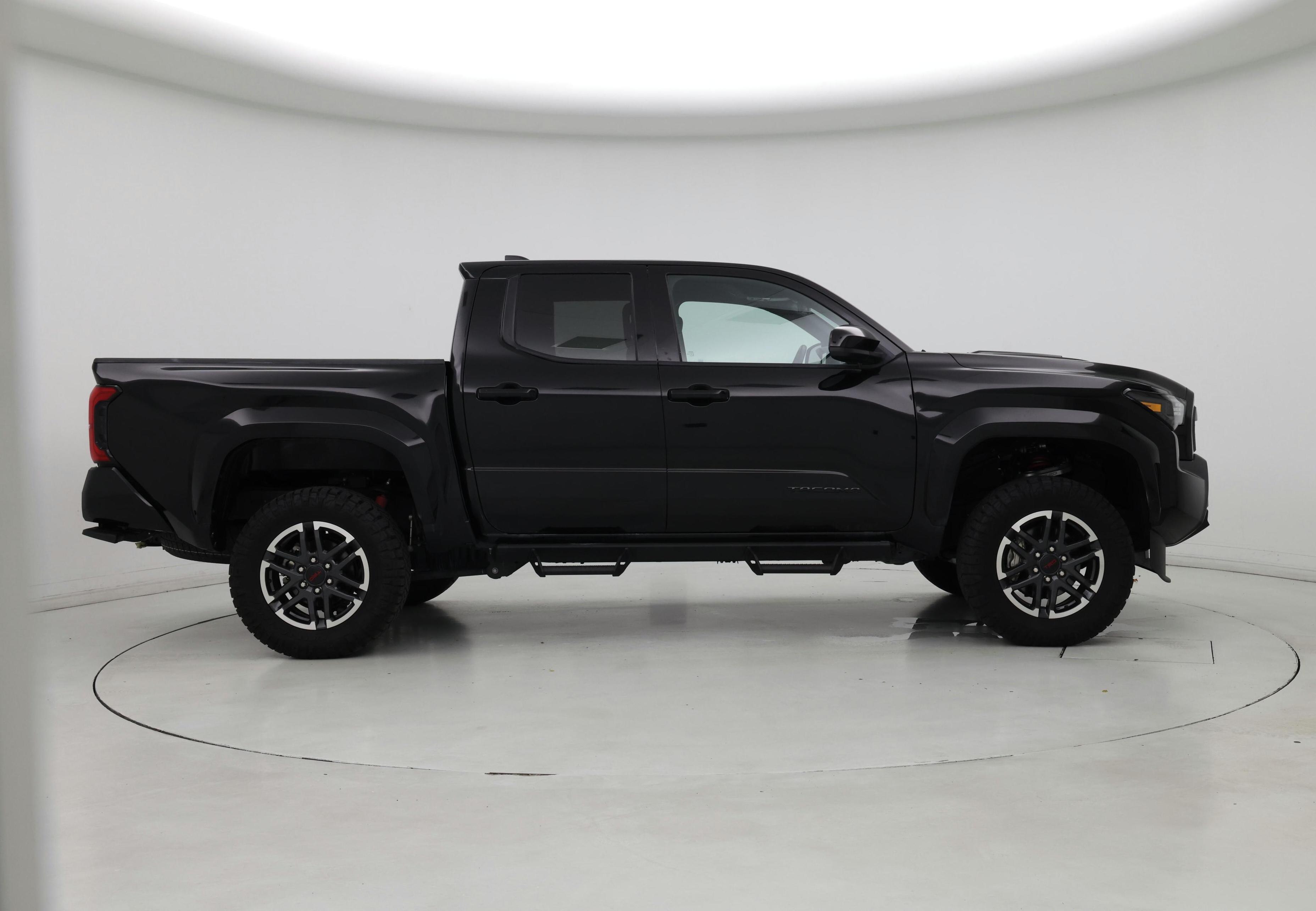 Thumbnail: 2025 Toyota Tacoma - 7