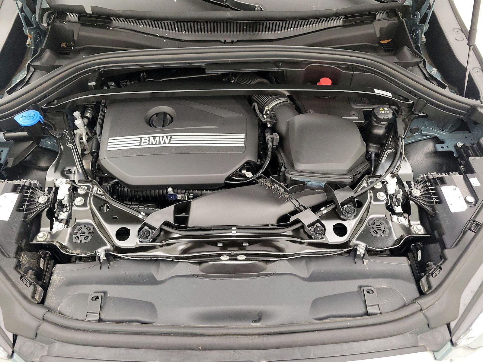 2025 BMW X2 28i - Photo 22