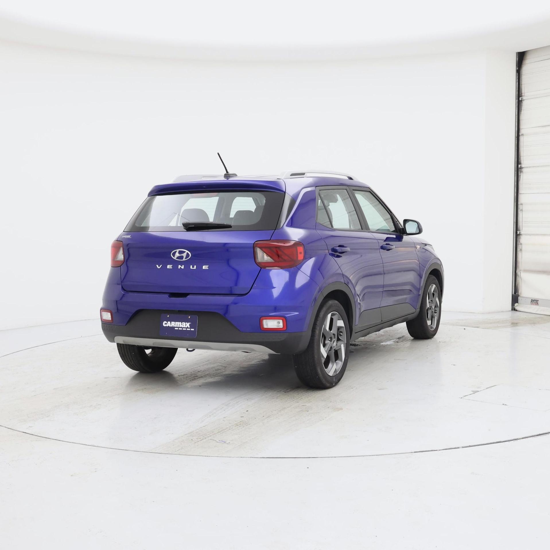 Thumbnail: 2023 Hyundai Venue - 8