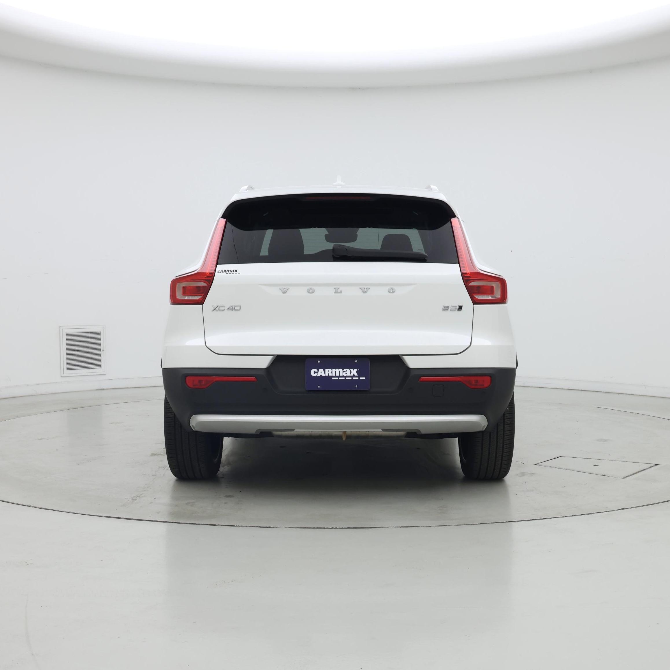 Thumbnail: 2025 Volvo XC40 - 6