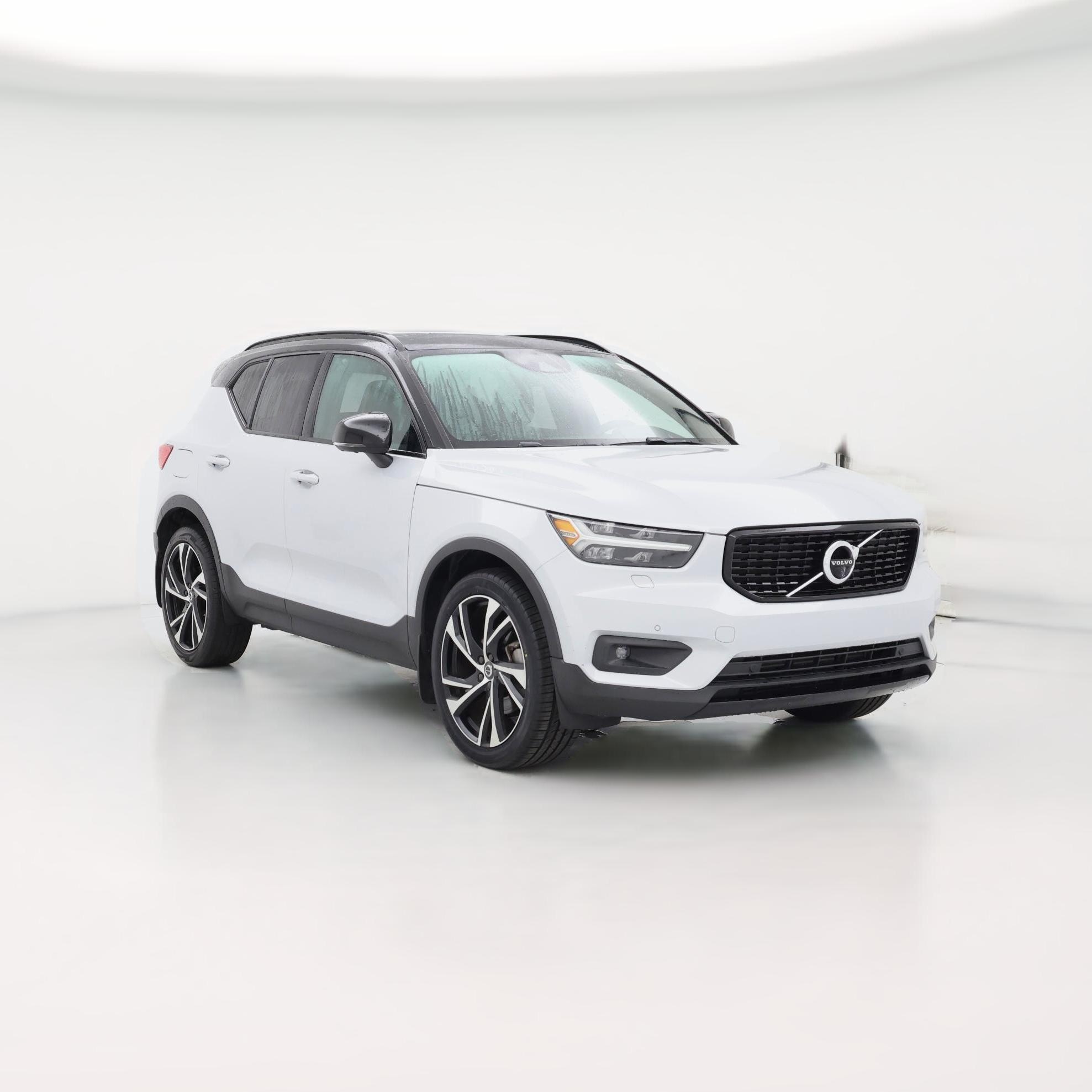 Thumbnail: 2021 Volvo XC40 - 1