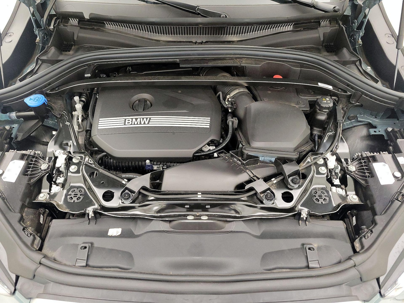 2025 BMW X2 28i - Photo 22
