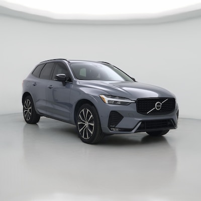 2024 Volvo XC60 B5 Plus Dark Theme