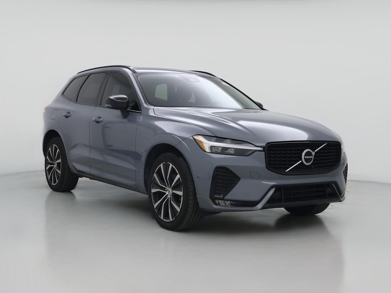 2024 Volvo XC60 B5 Plus Dark Theme