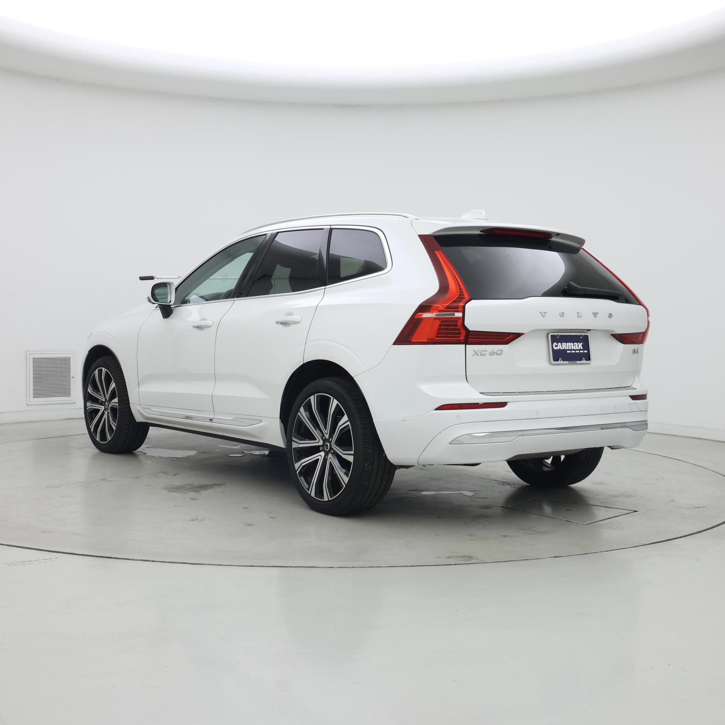 Thumbnail: 2023 Volvo XC60 - 2