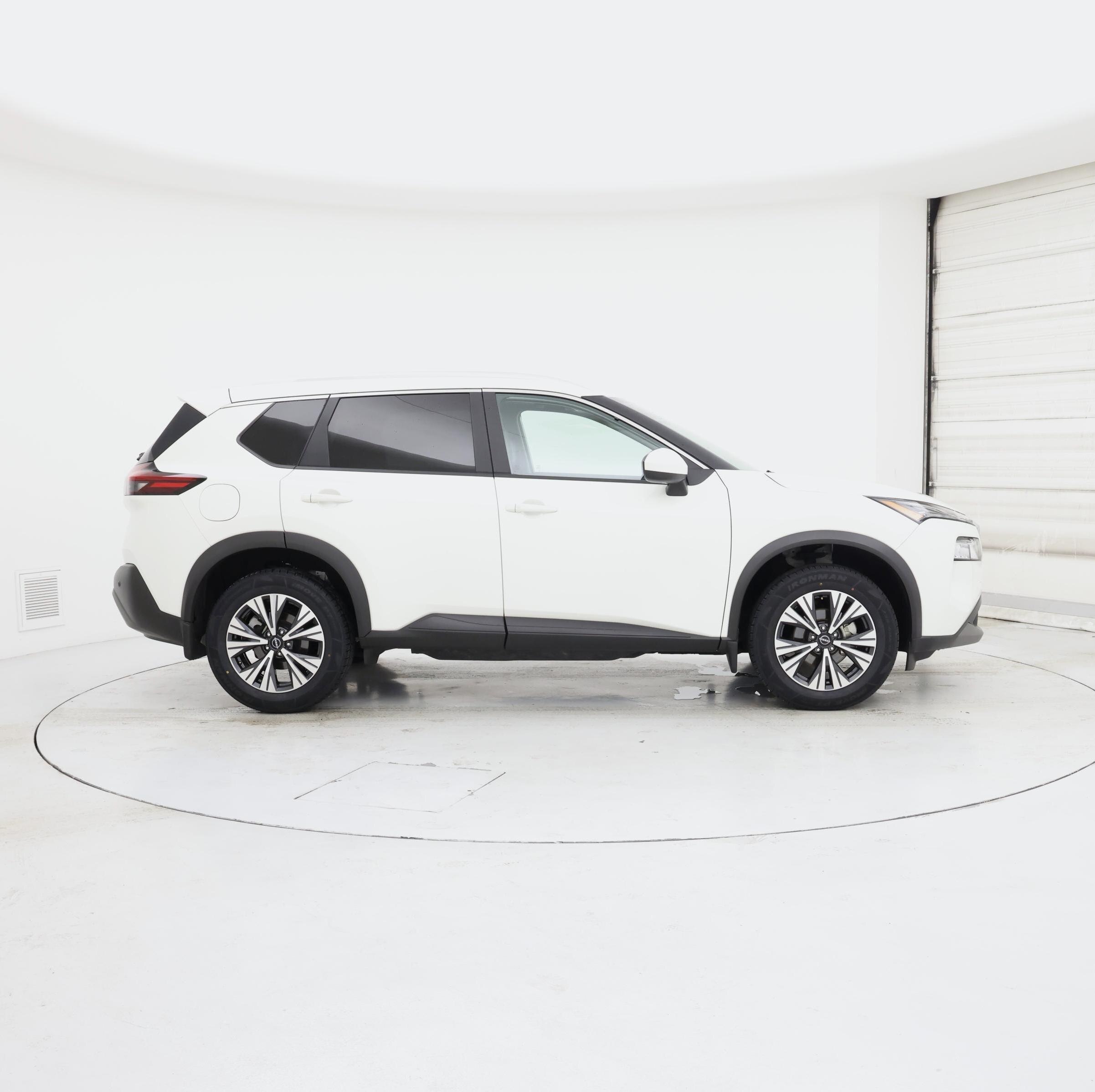 Thumbnail: 2023 Nissan Rogue - 7