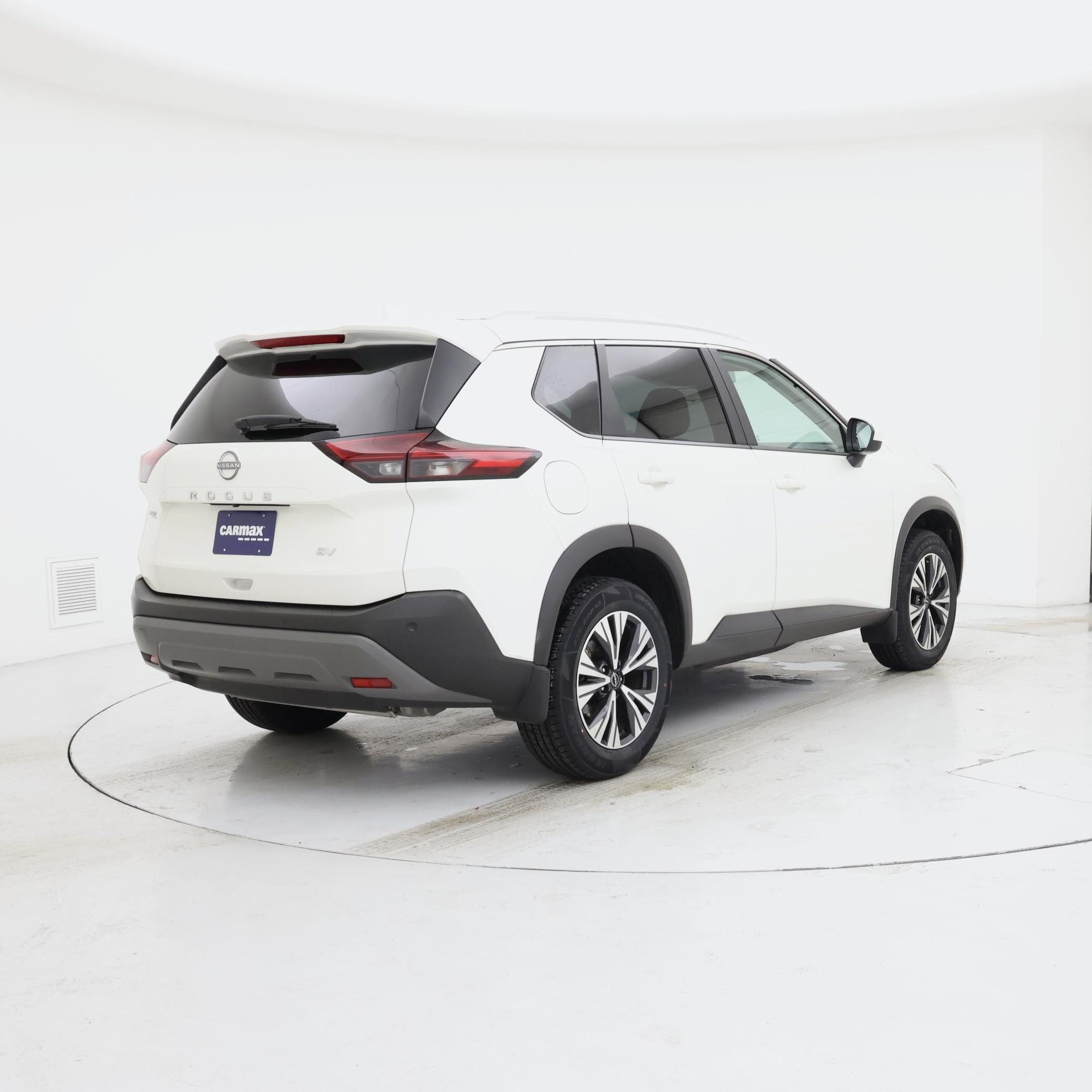 Thumbnail: 2023 Nissan Rogue - 8