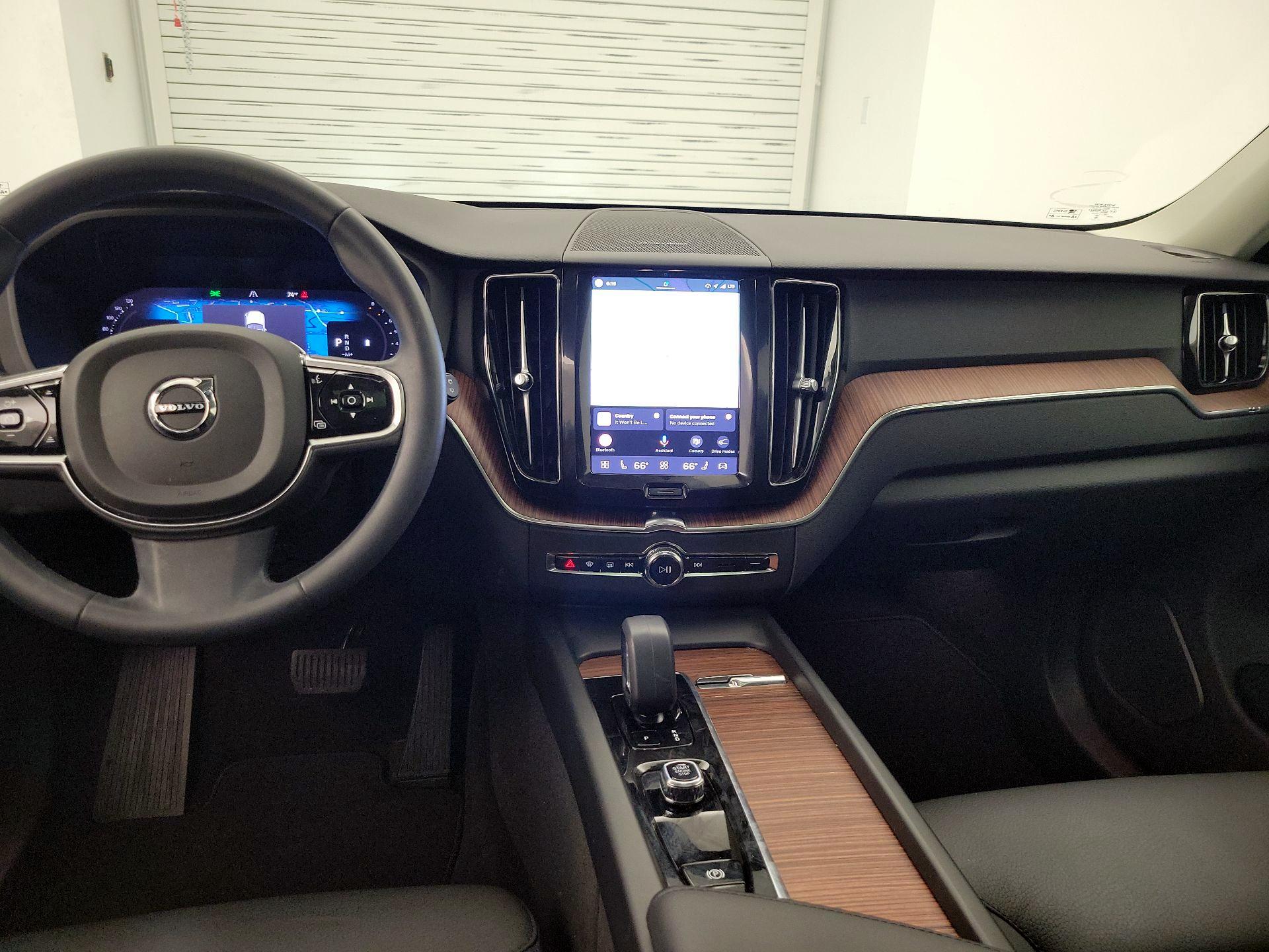 Thumbnail: 2024 Volvo XC60 - 9