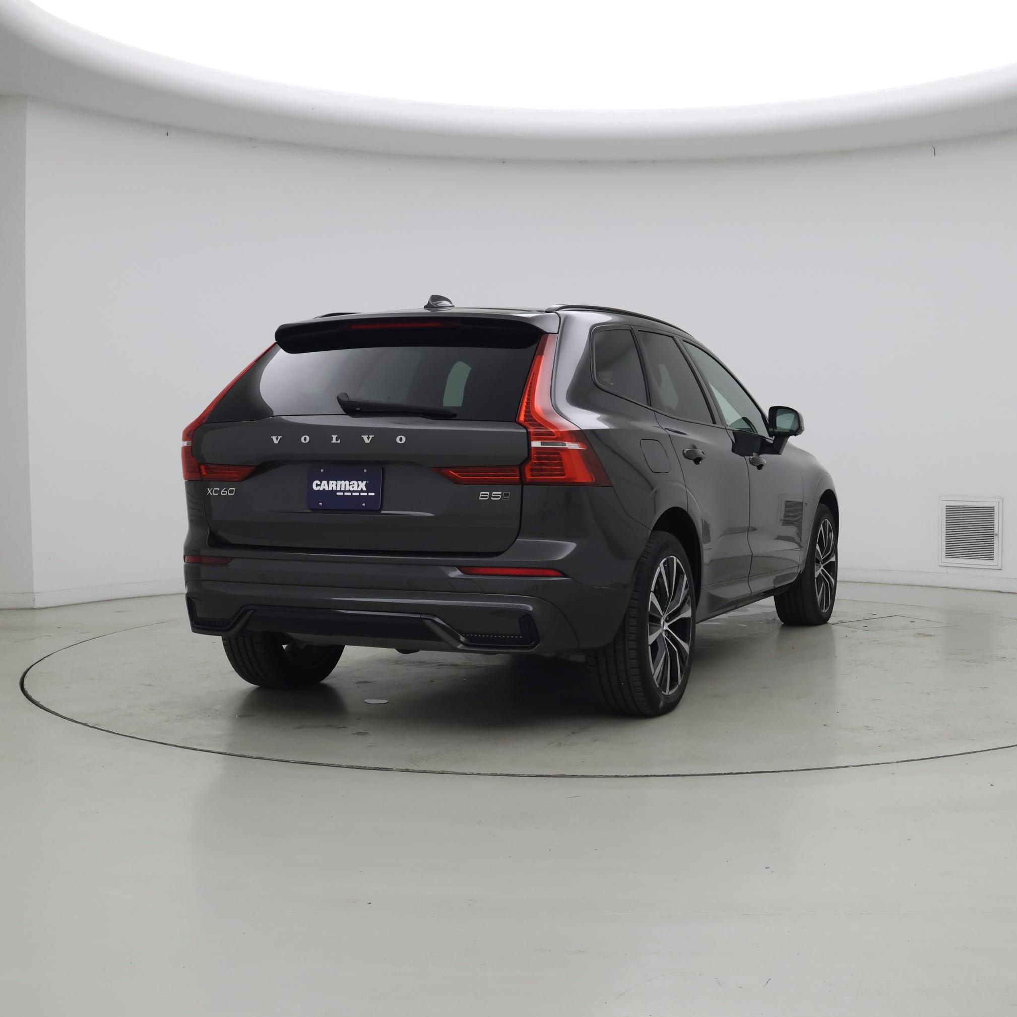 Thumbnail: 2024 Volvo XC60 - 8