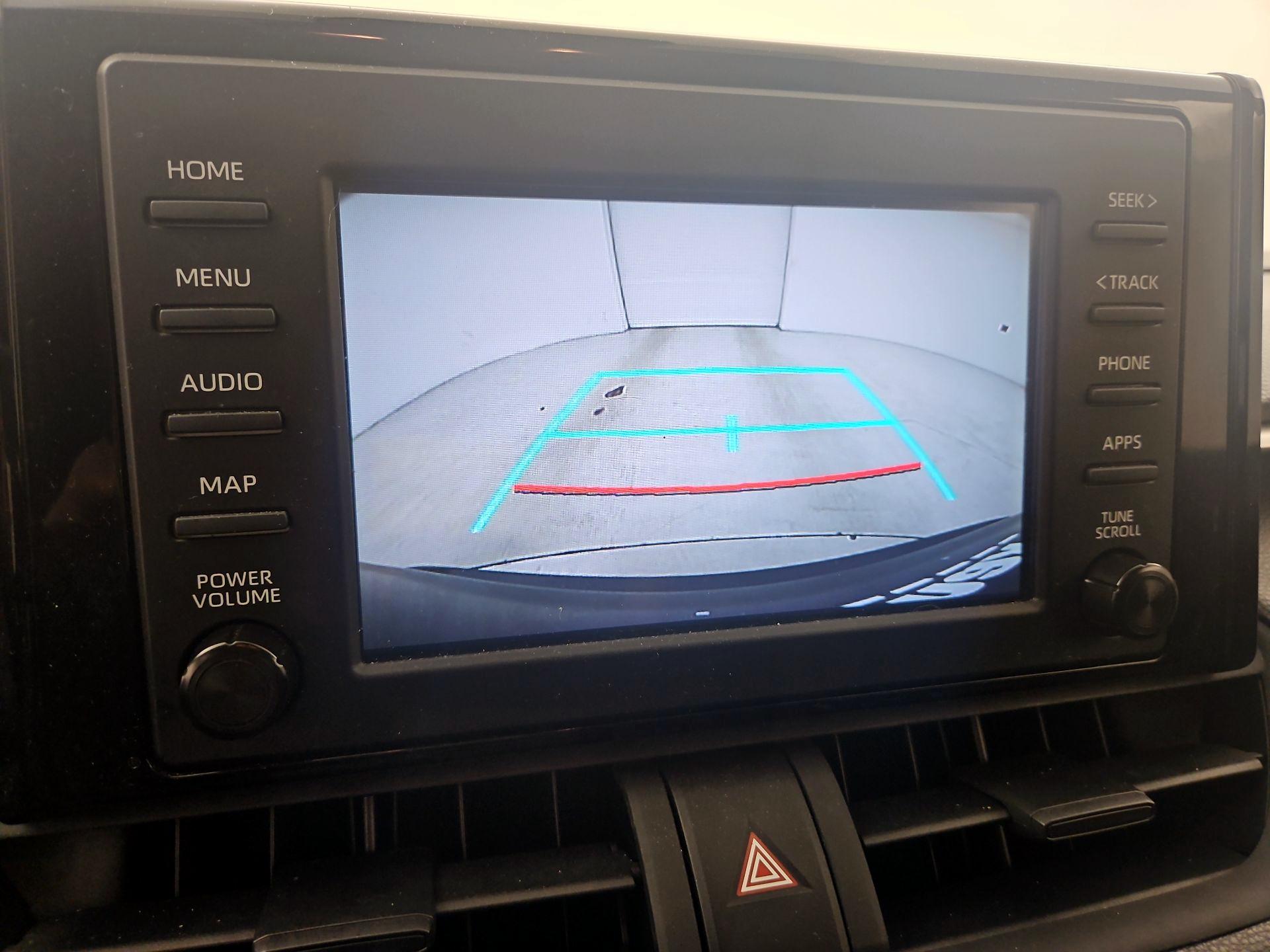Thumbnail: 2021 Toyota RAV4 - 14