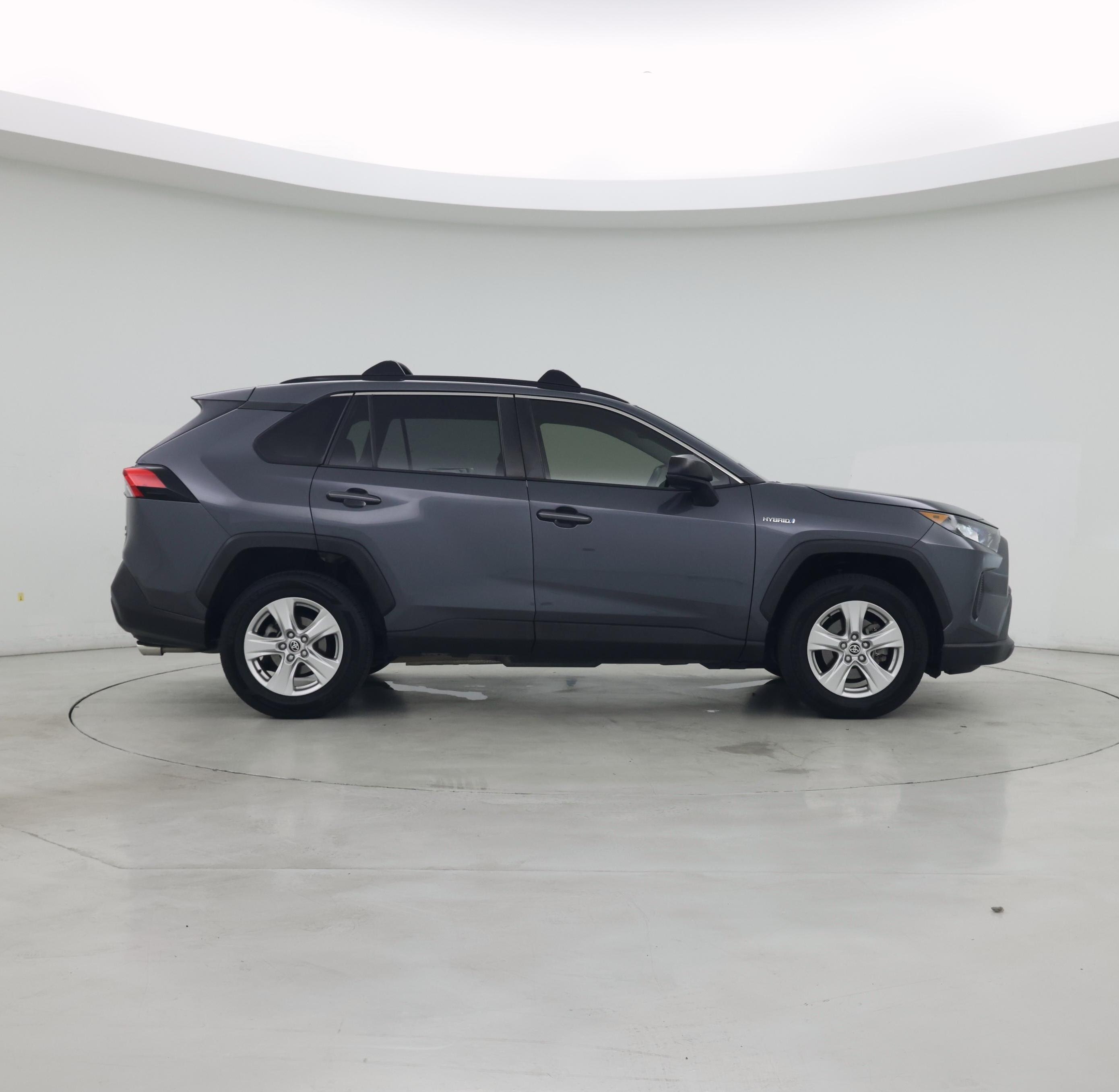 Thumbnail: 2021 Toyota RAV4 - 7