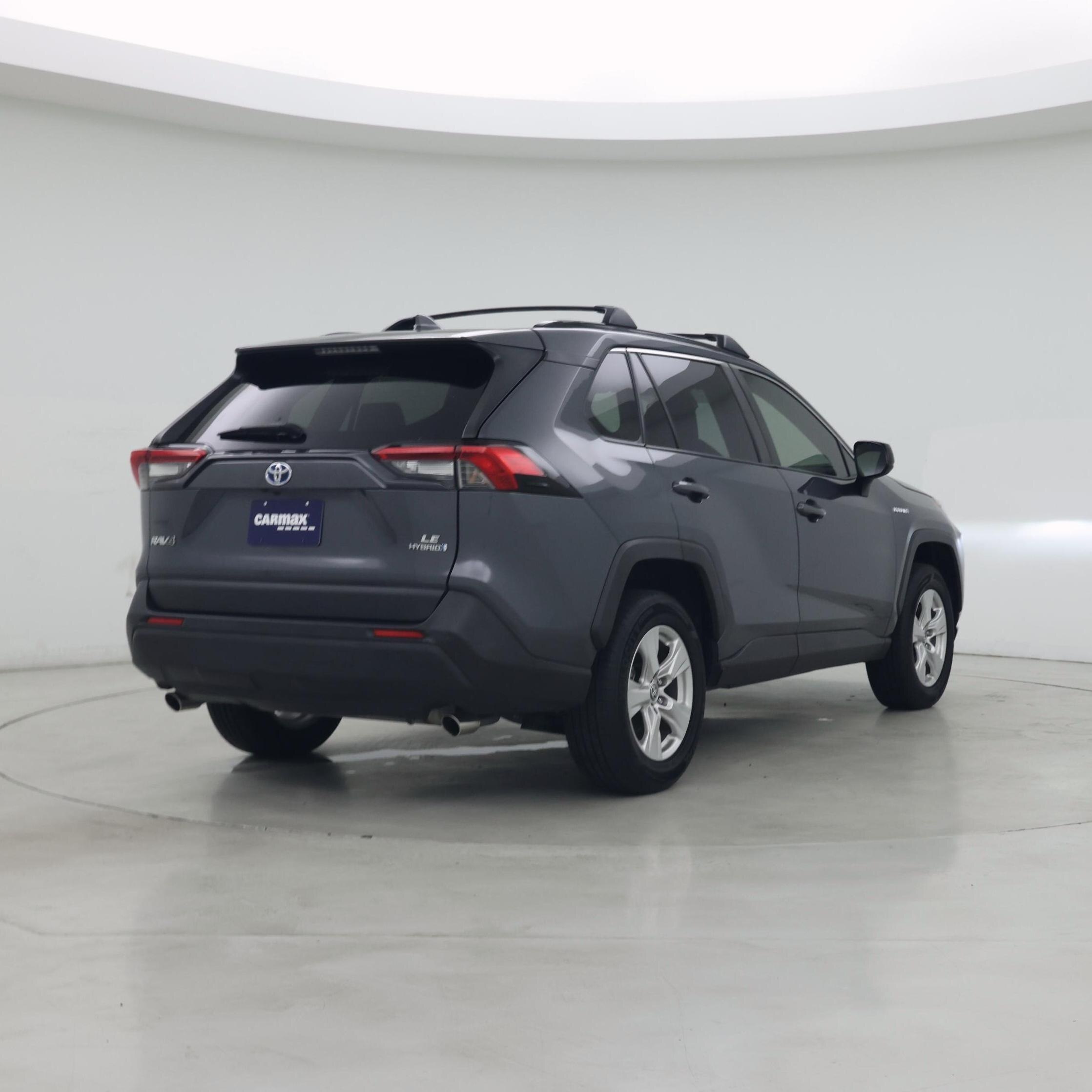 Thumbnail: 2021 Toyota RAV4 - 8