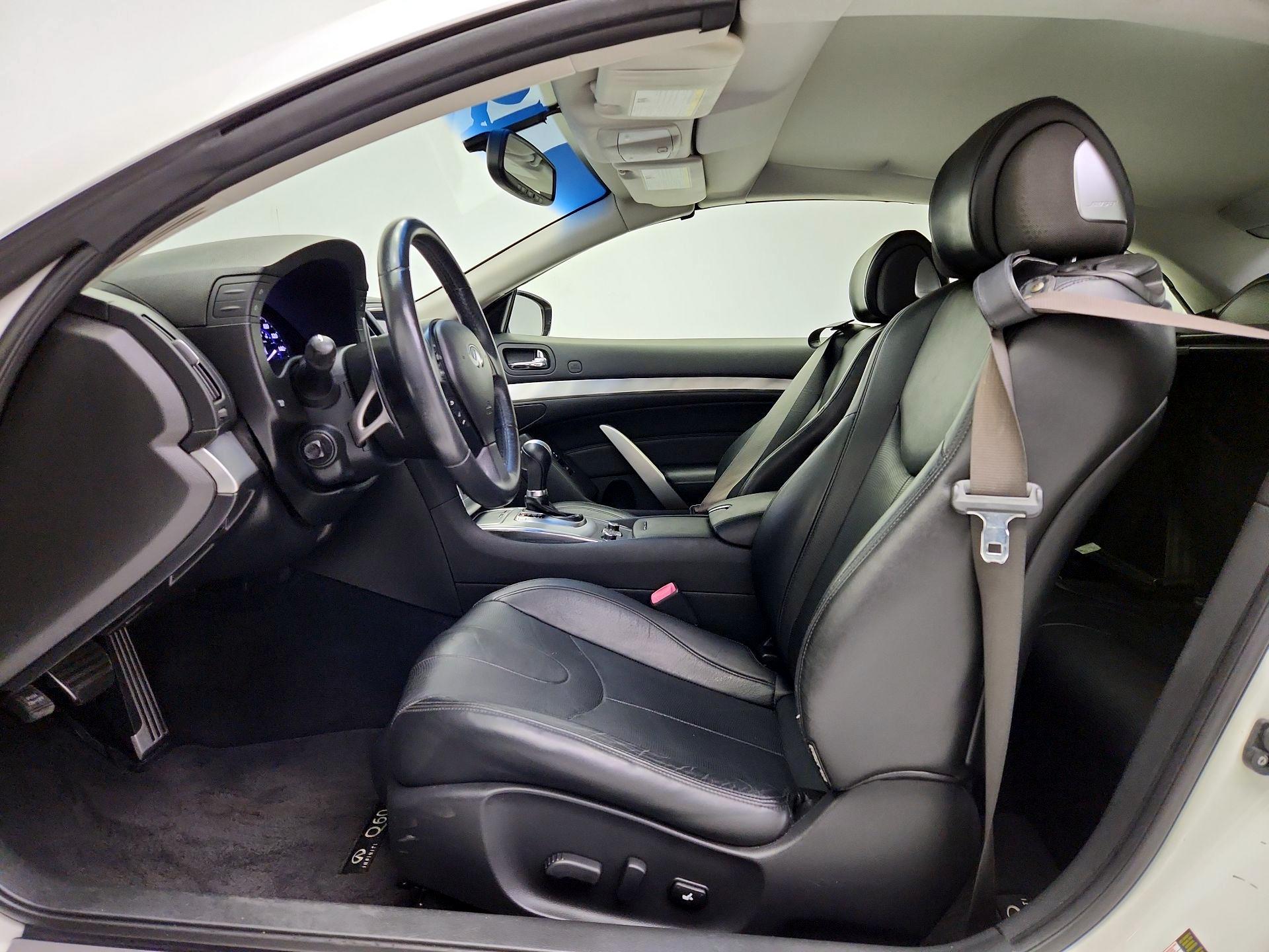 Thumbnail: 2015 INFINITI Q60 - 11