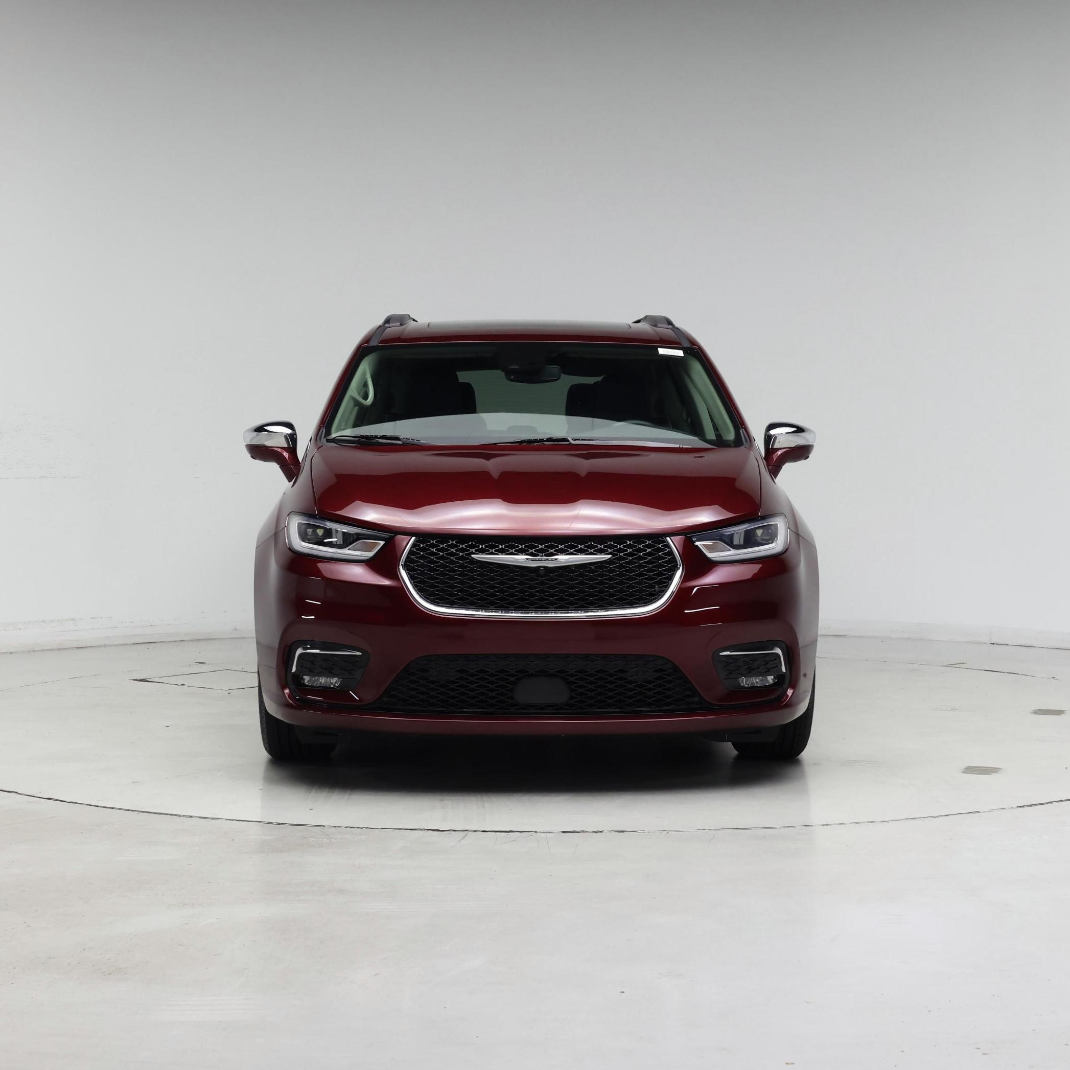 Thumbnail: 2022 Chrysler Pacifica - 5