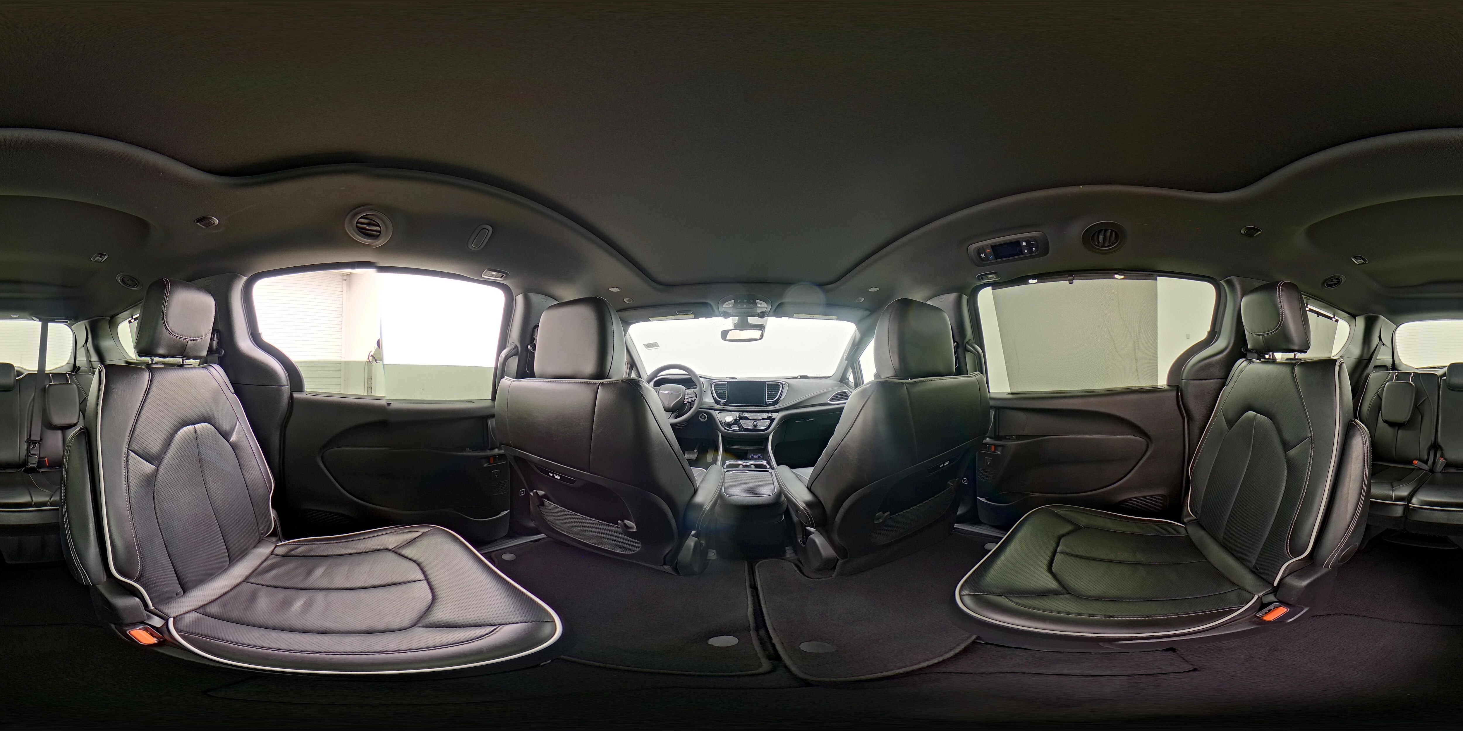 2025 Chrysler Pacifica Limited - Photo 27