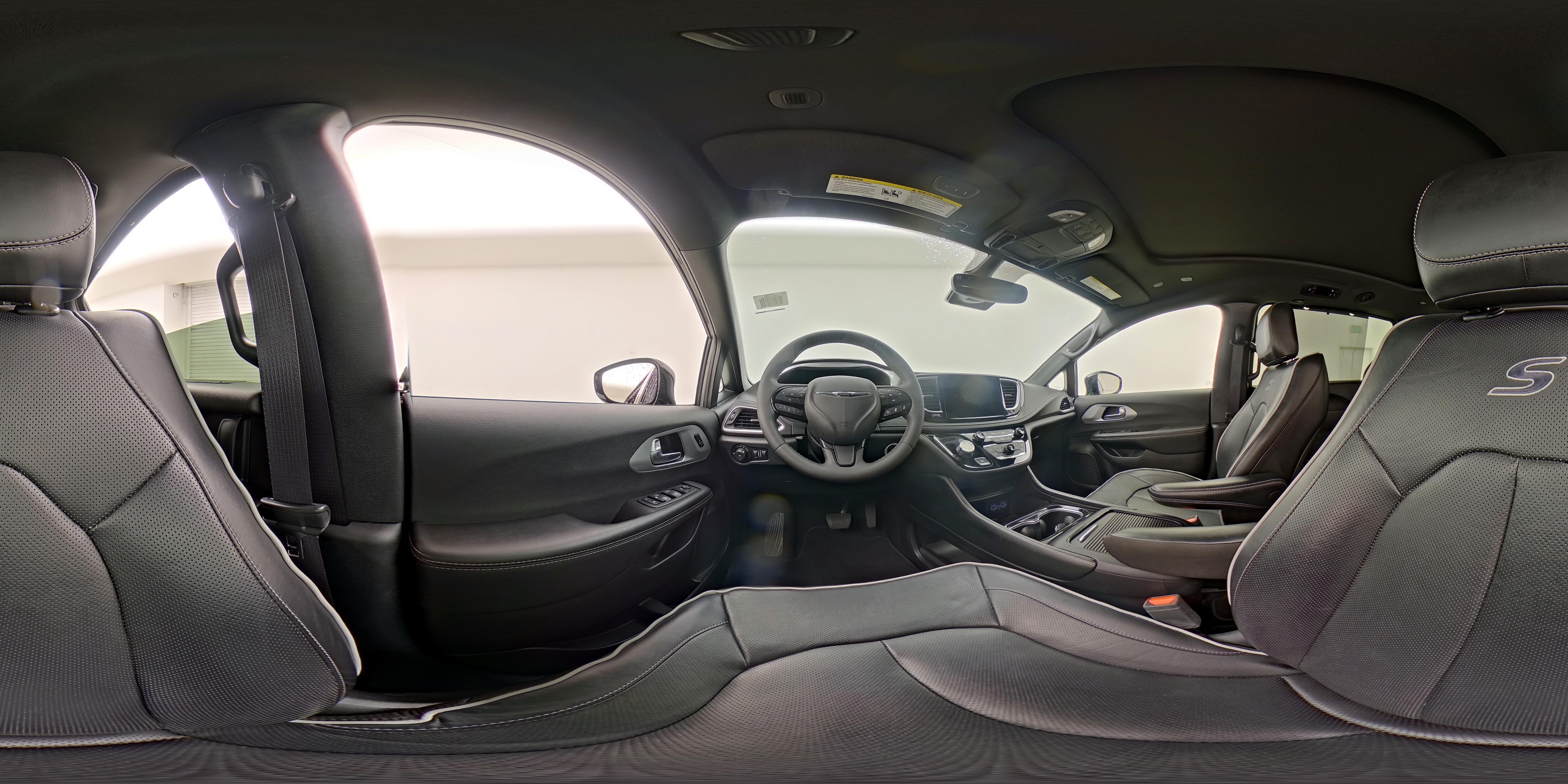 2025 Chrysler Pacifica Limited - Photo 28