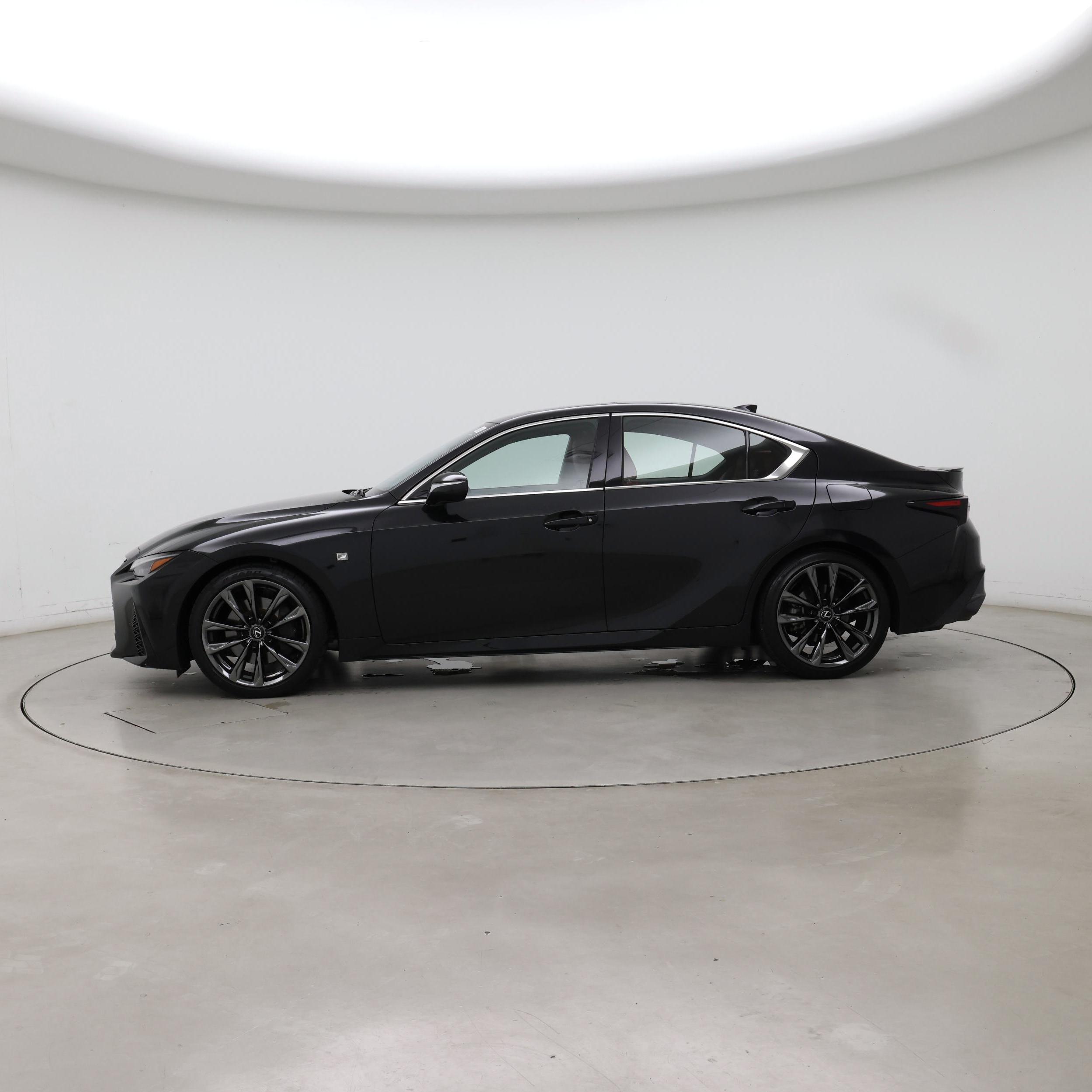 Thumbnail: 2024 Lexus IS - 3