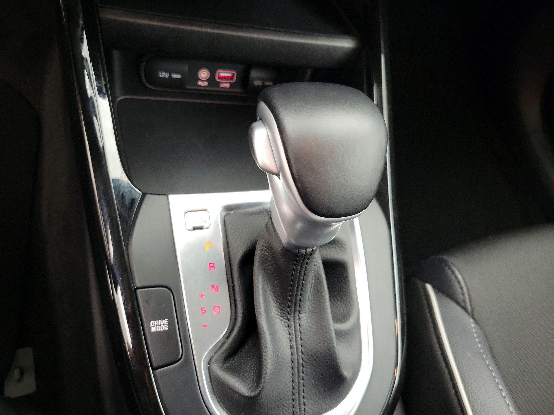 Thumbnail: 2021 Kia Forte - 15